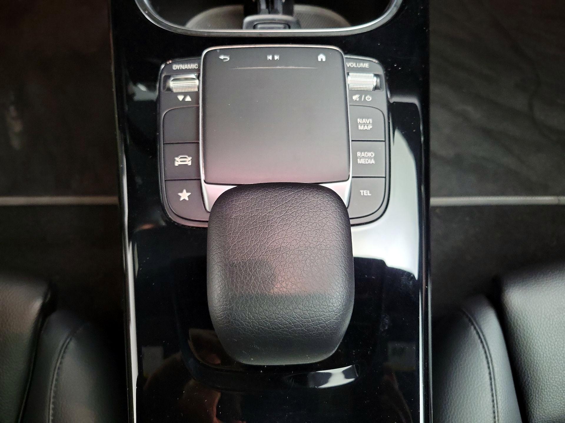 Thumbnail: 2021 Mercedes-Benz CLA - 17