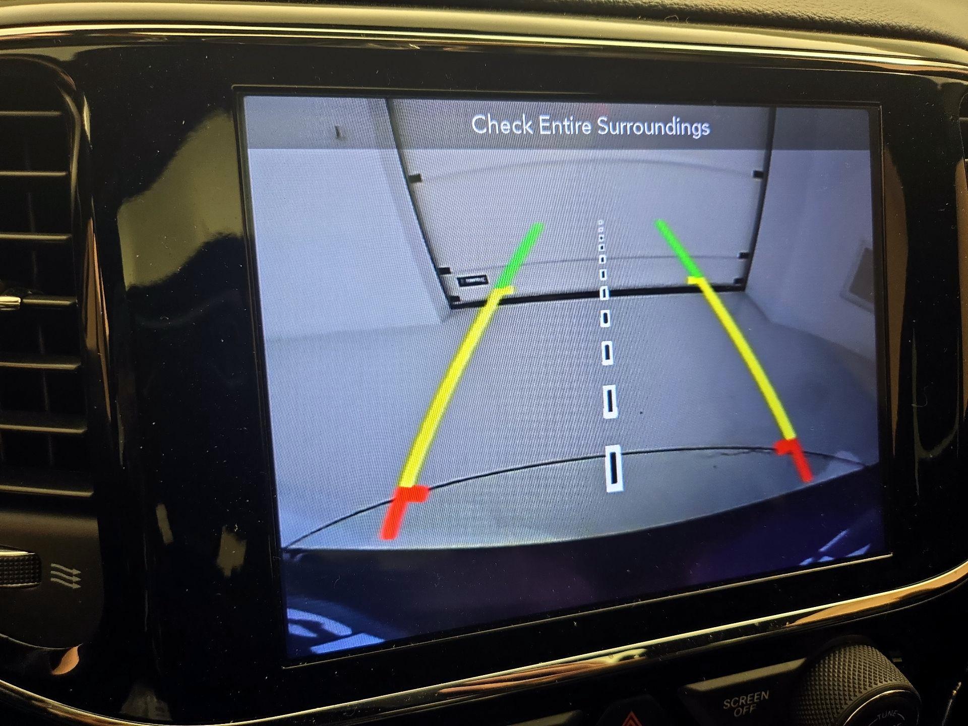 Thumbnail: 2019 Jeep Grand Cherokee - 14