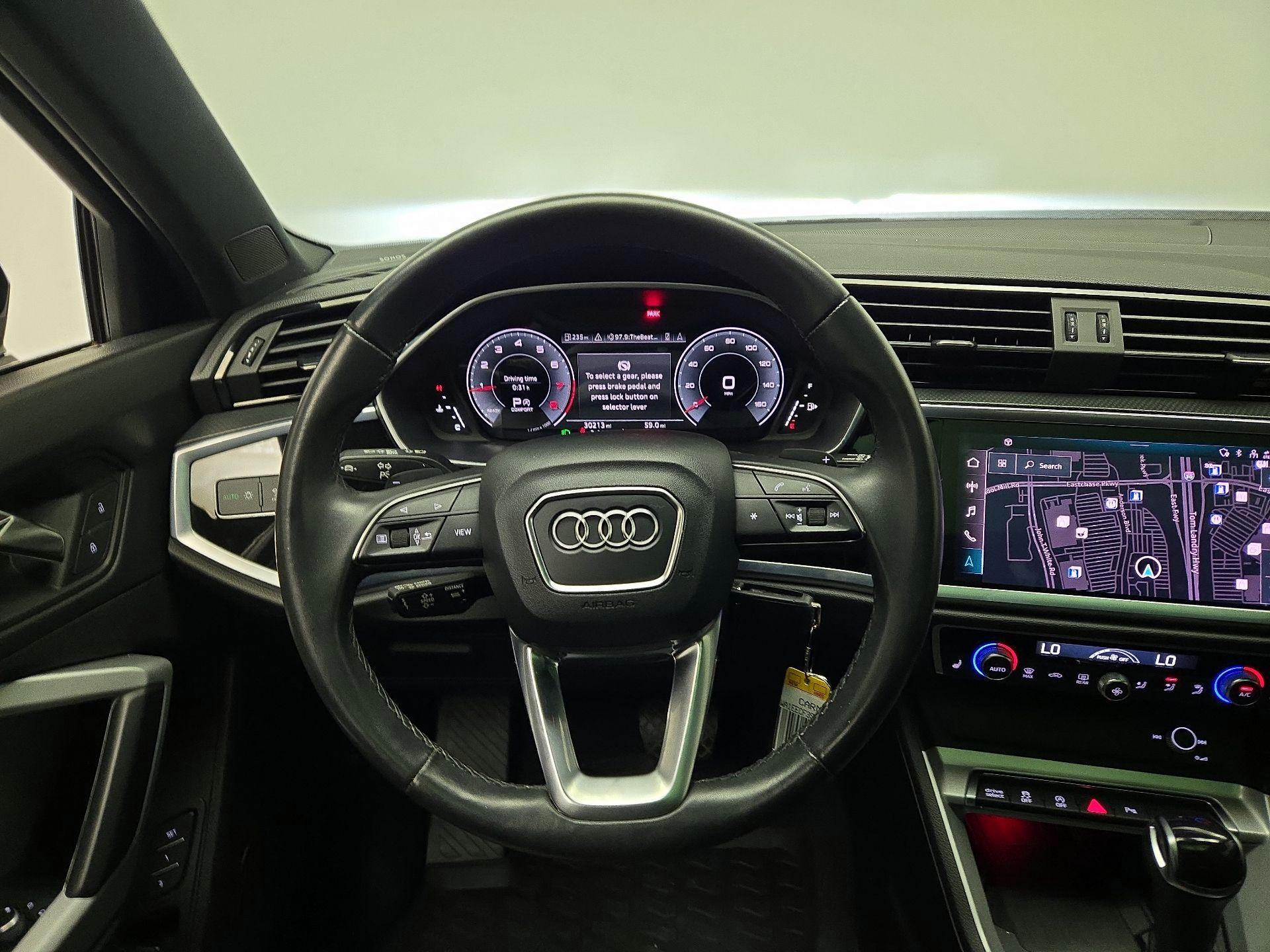 Thumbnail: 2023 Audi Q3 - 10