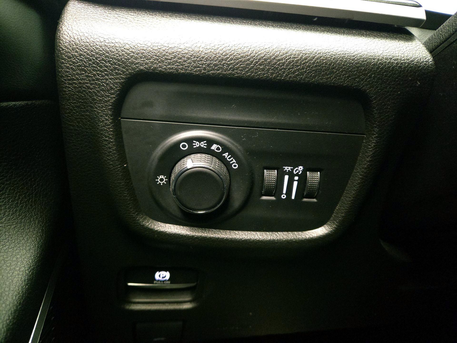 Thumbnail: 2022 Jeep Grand Cherokee - 13