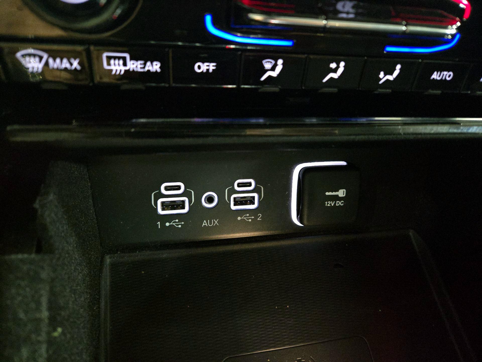 Thumbnail: 2022 Jeep Grand Cherokee - 18