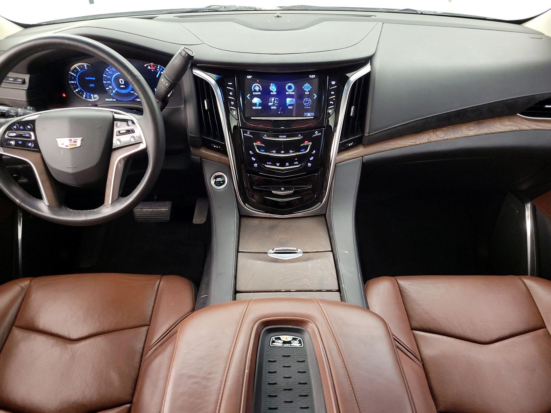 Thumbnail: 2017 Cadillac Escalade - 9