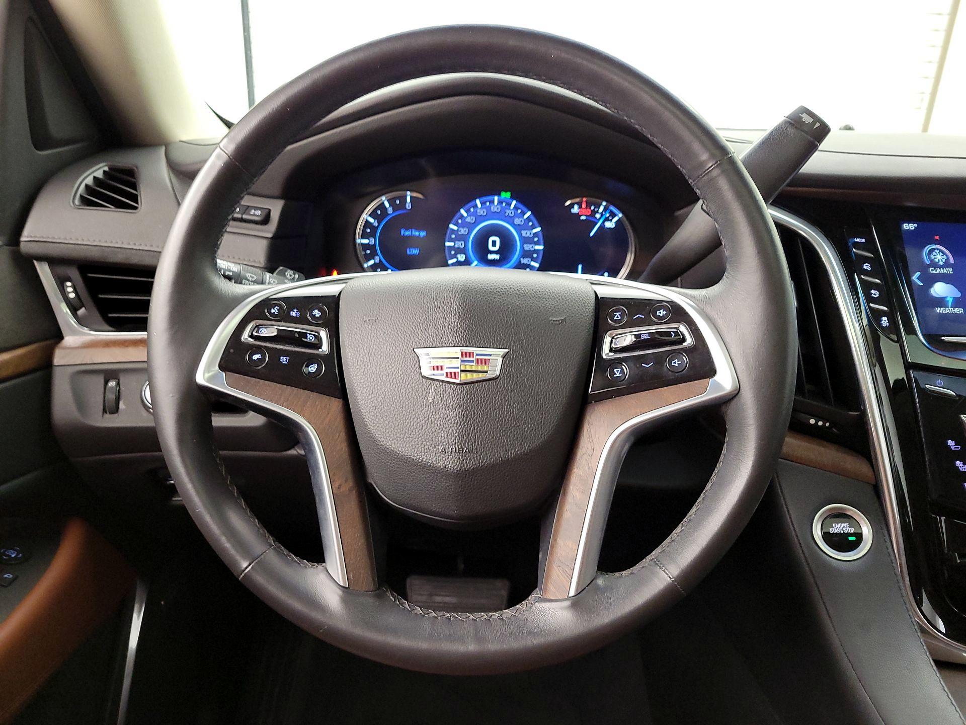 Thumbnail: 2017 Cadillac Escalade - 10