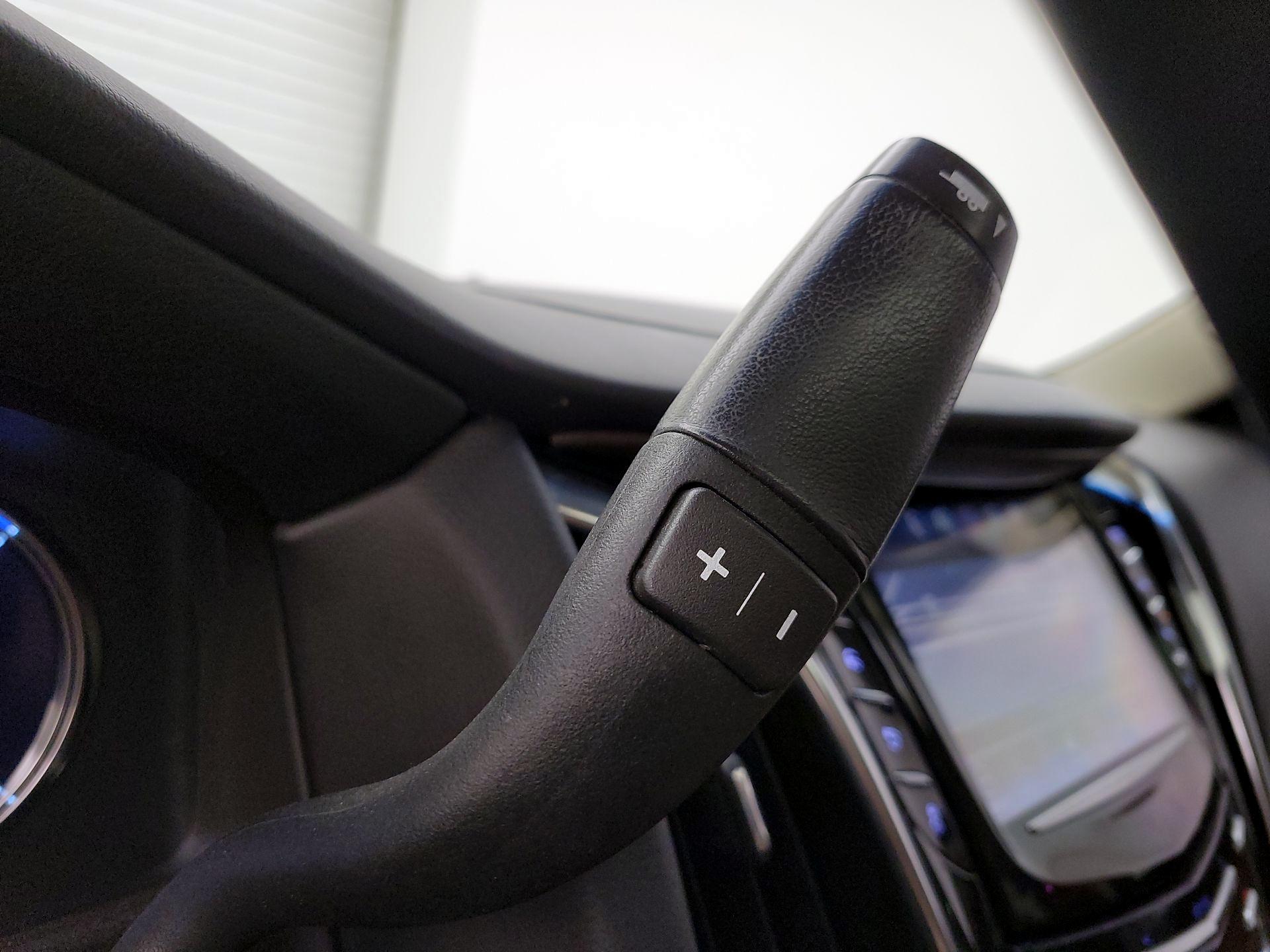 Thumbnail: 2017 Cadillac Escalade - 18