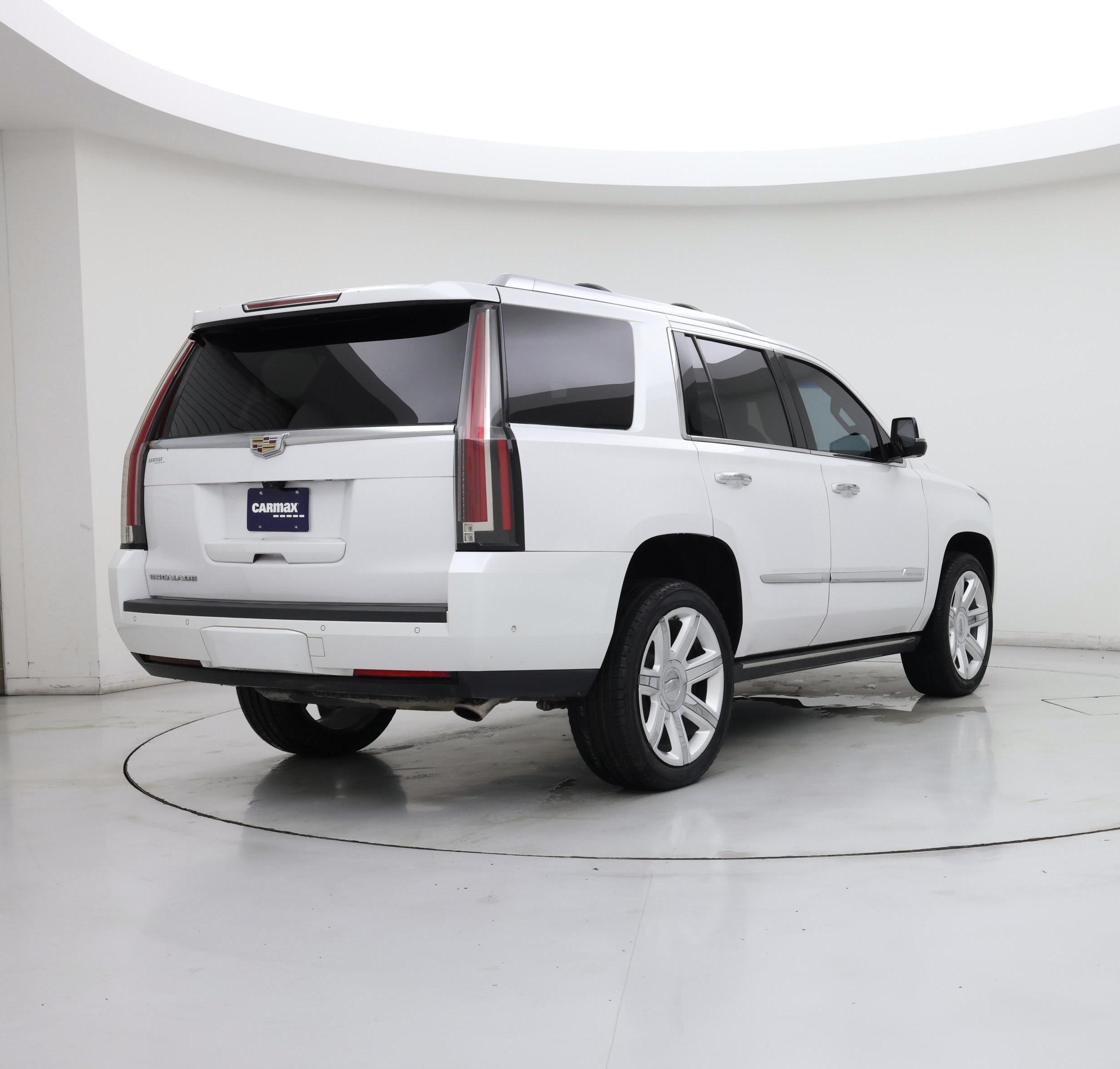 Thumbnail: 2017 Cadillac Escalade - 8