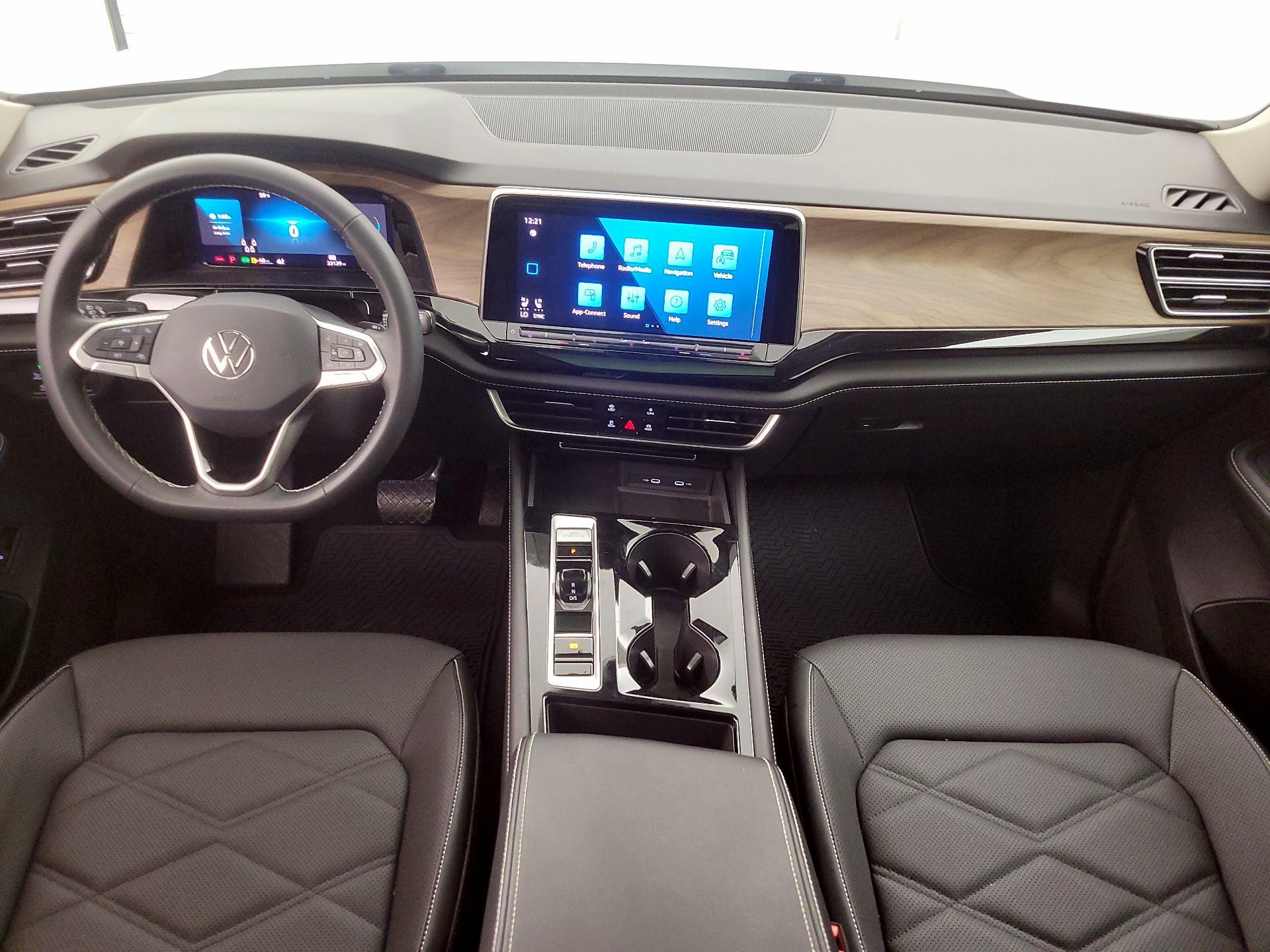 Thumbnail: 2024 Volkswagen Atlas - 9