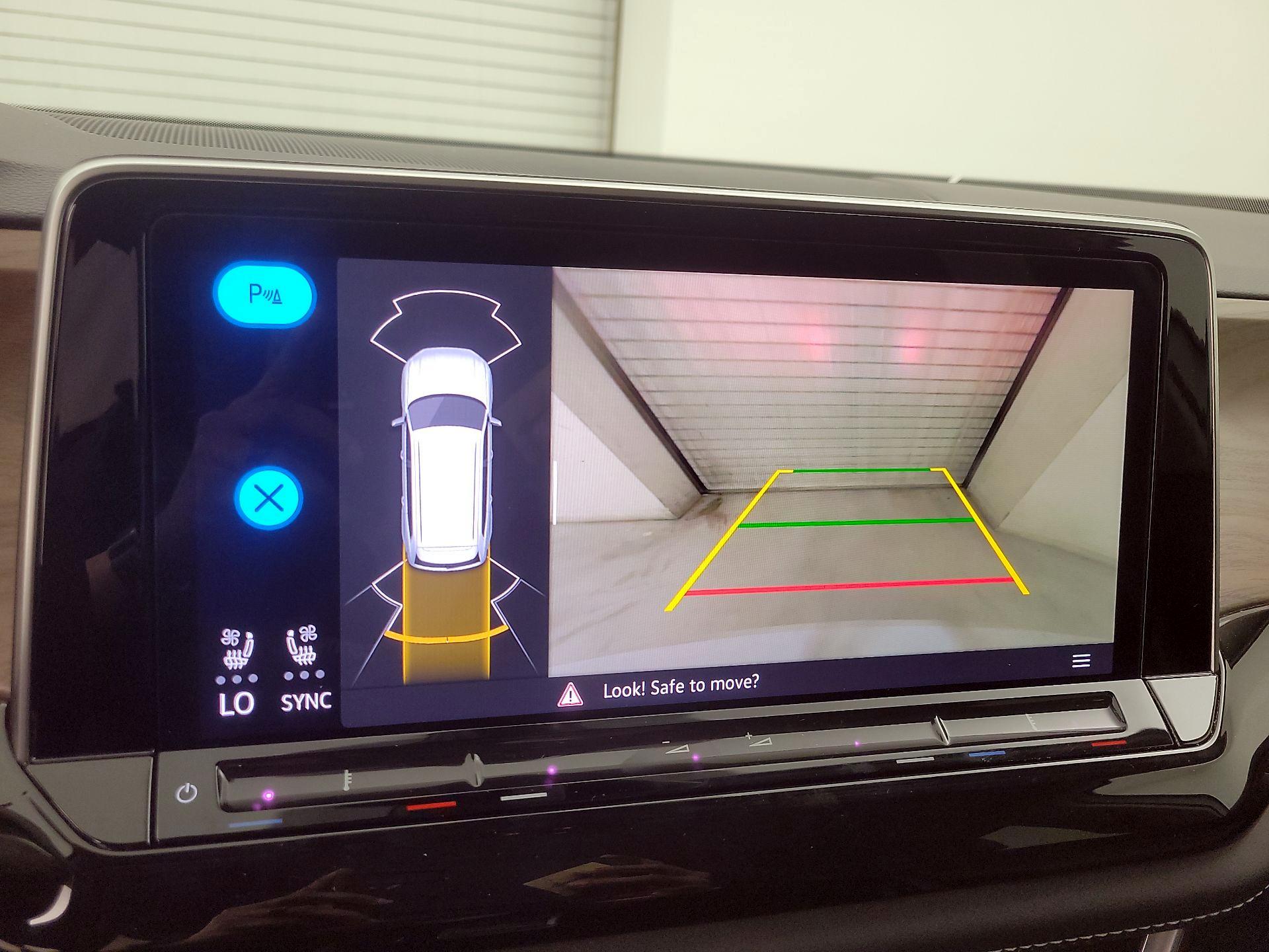 Thumbnail: 2024 Volkswagen Atlas - 14