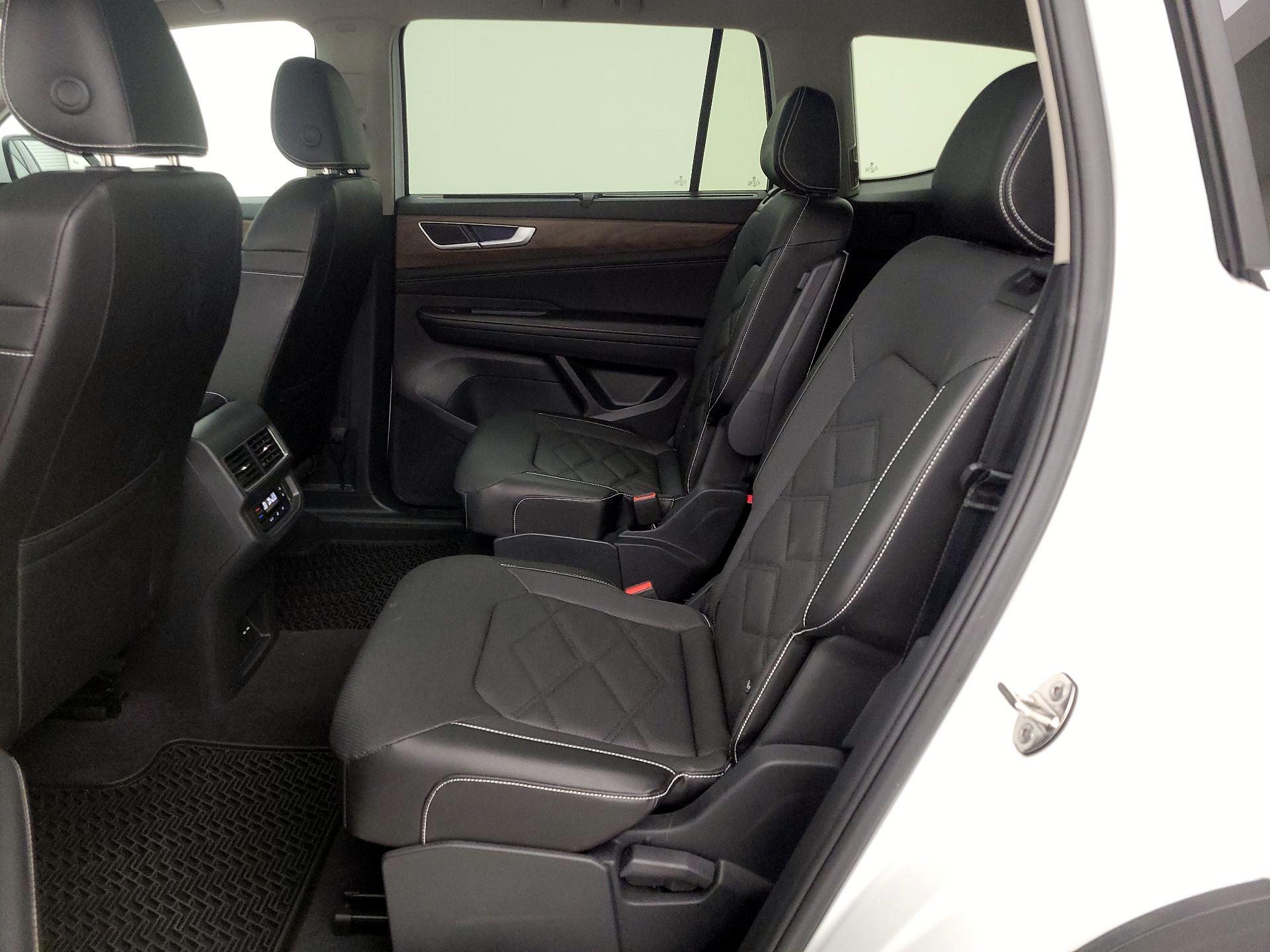 Thumbnail: 2024 Volkswagen Atlas - 20