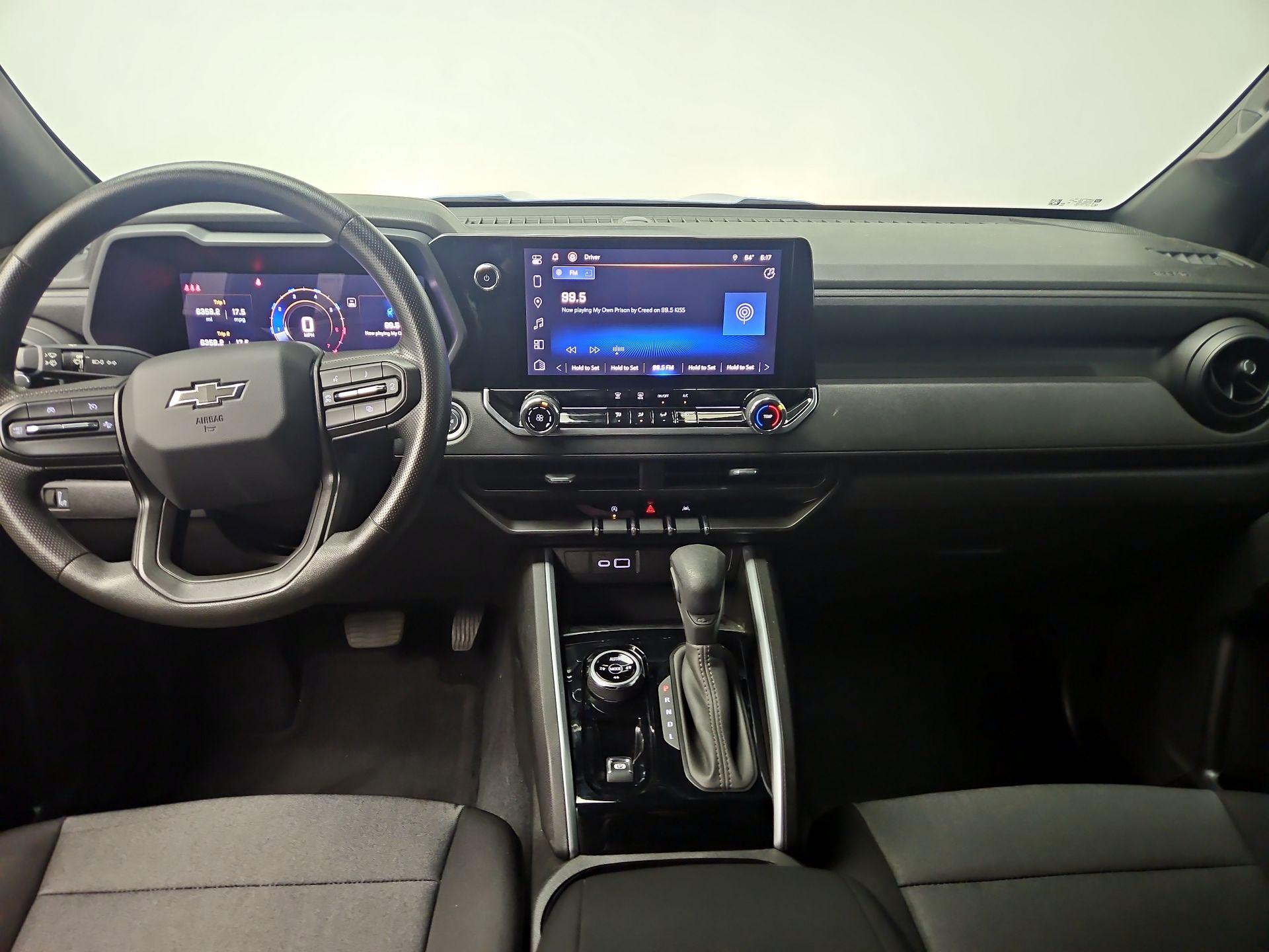 Thumbnail: 2024 Chevrolet Colorado - 9