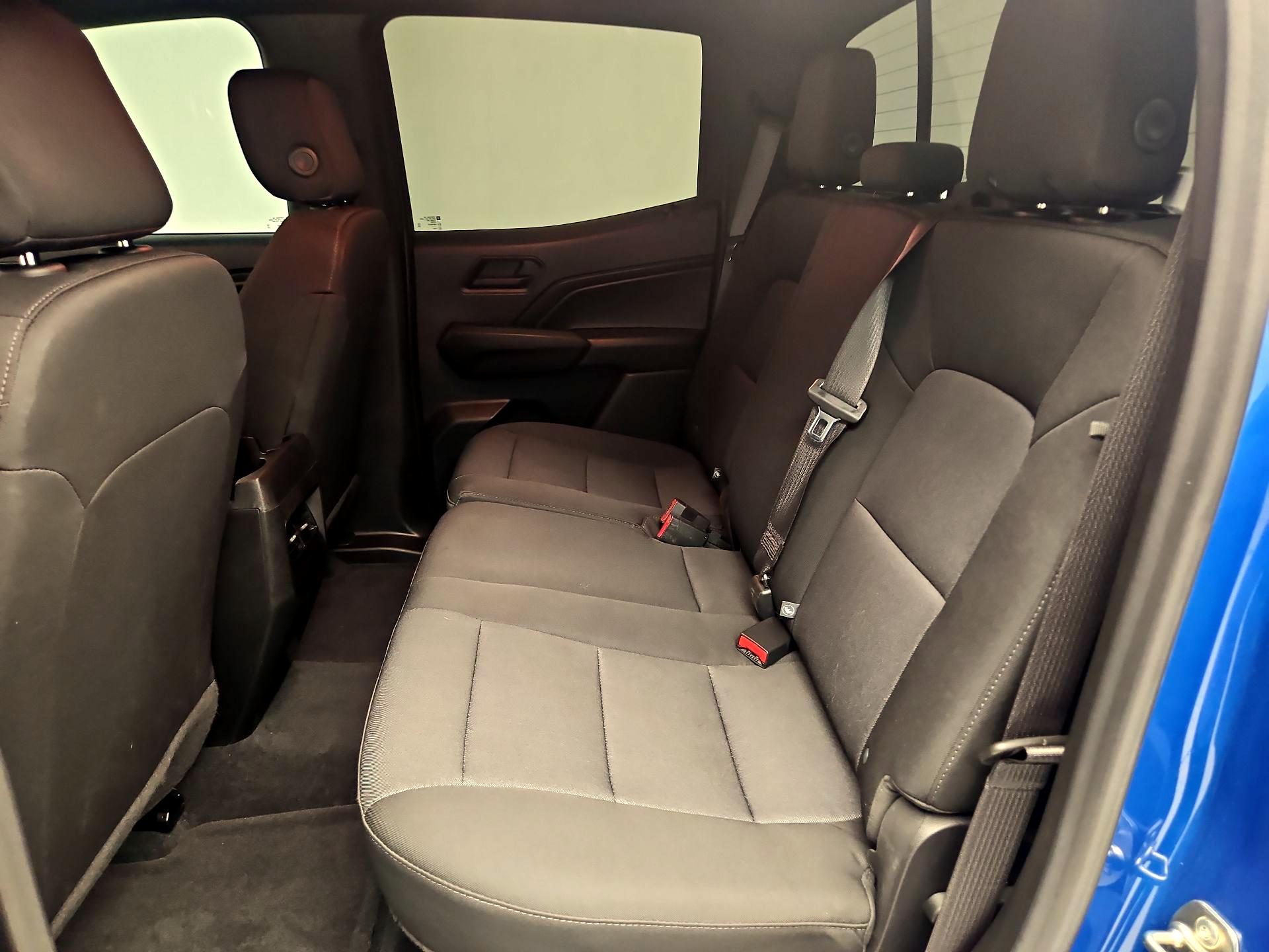 Thumbnail: 2024 Chevrolet Colorado - 18