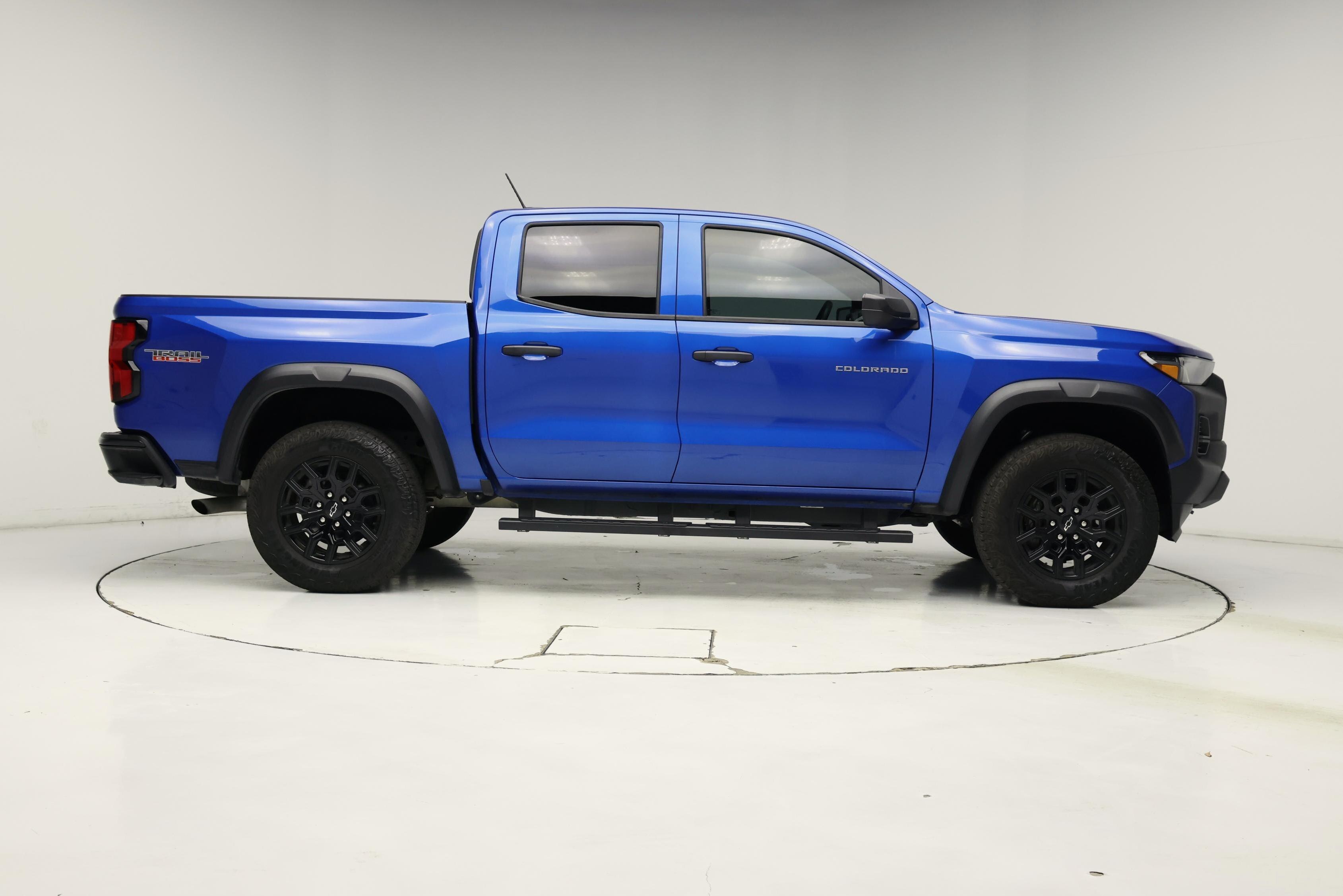 Thumbnail: 2024 Chevrolet Colorado - 7