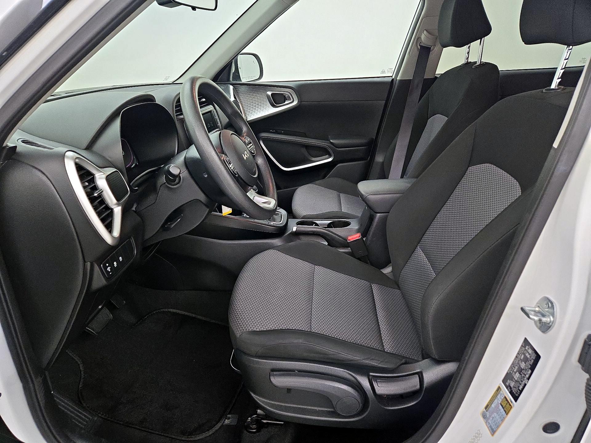 Thumbnail: 2023 Kia Soul - 11