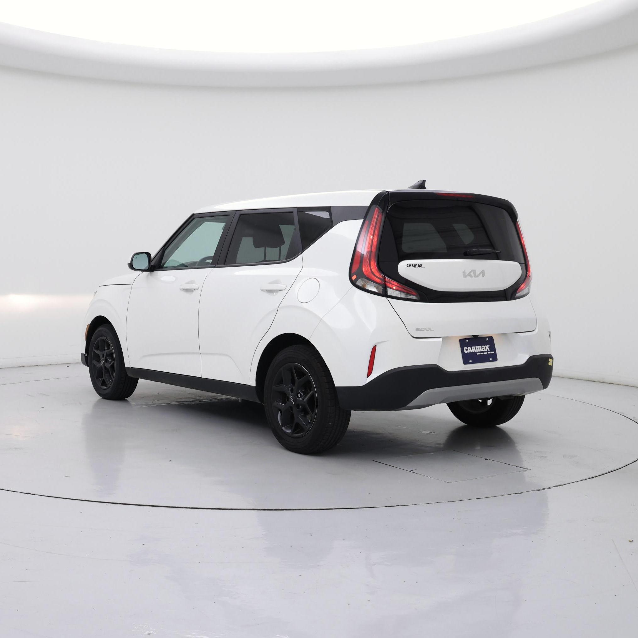 Thumbnail: 2023 Kia Soul - 2