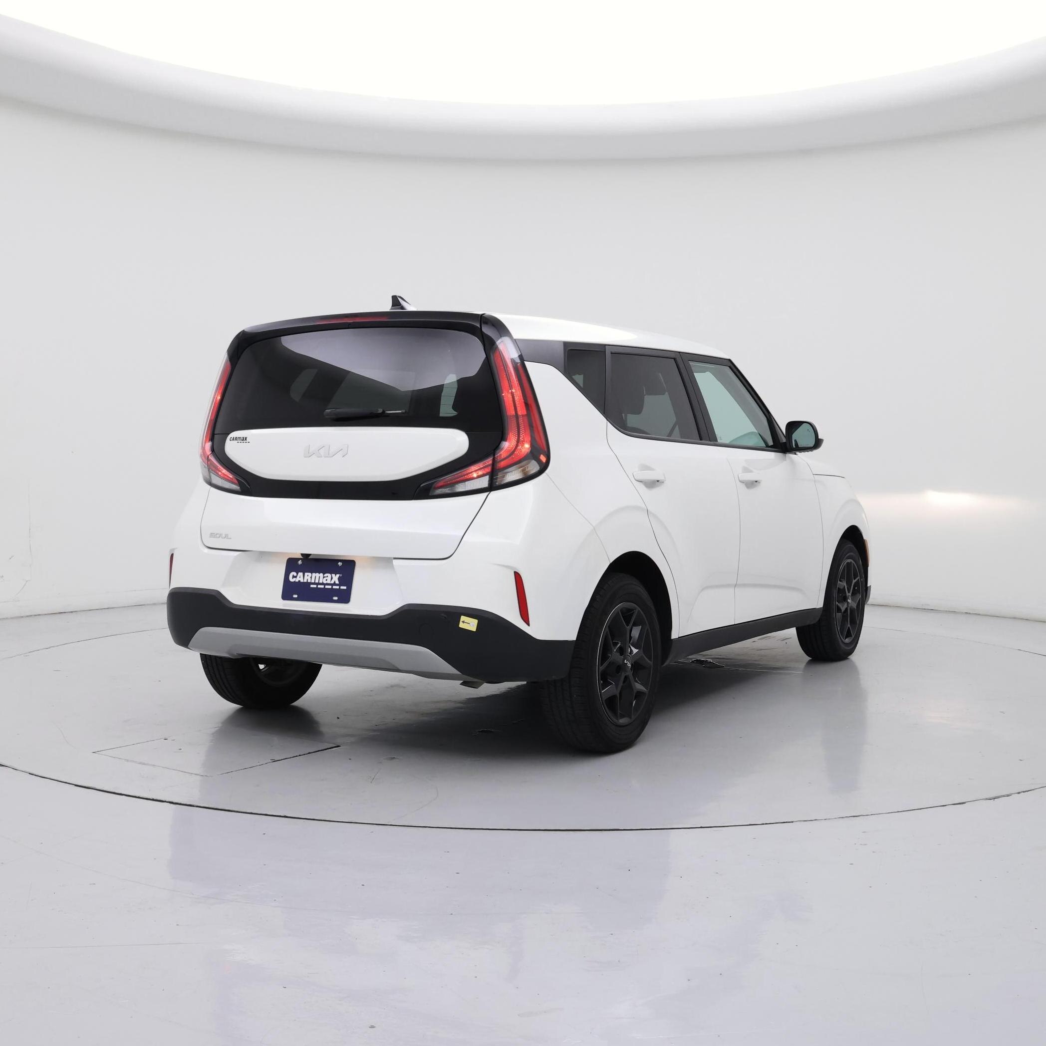 Thumbnail: 2023 Kia Soul - 8