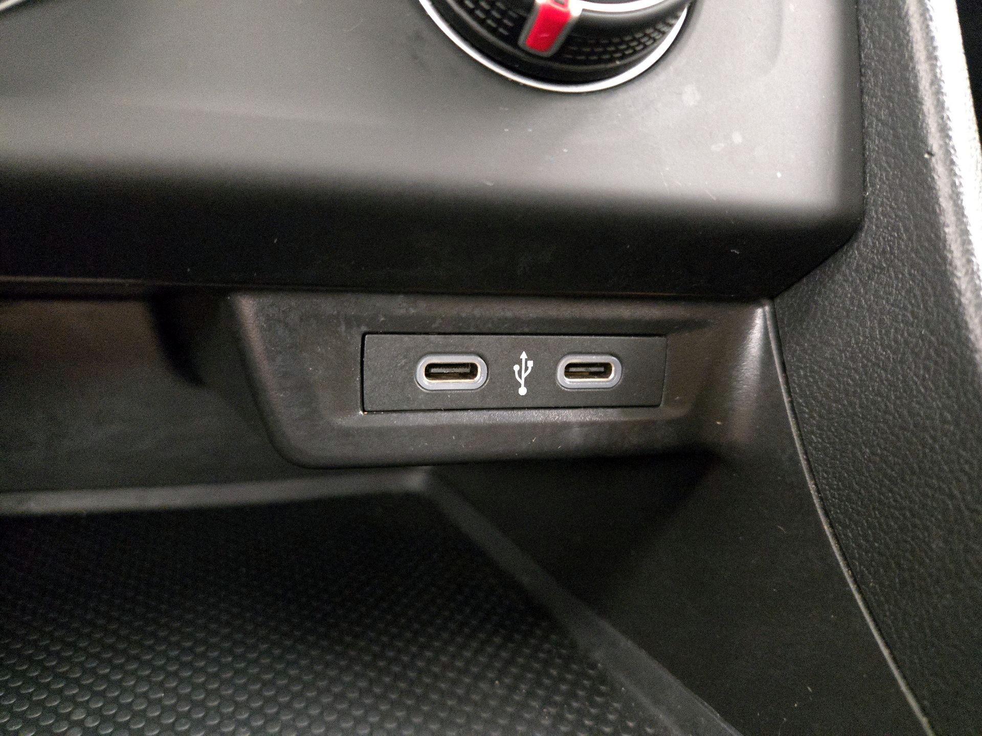 Thumbnail: 2024 Volkswagen Jetta - 18