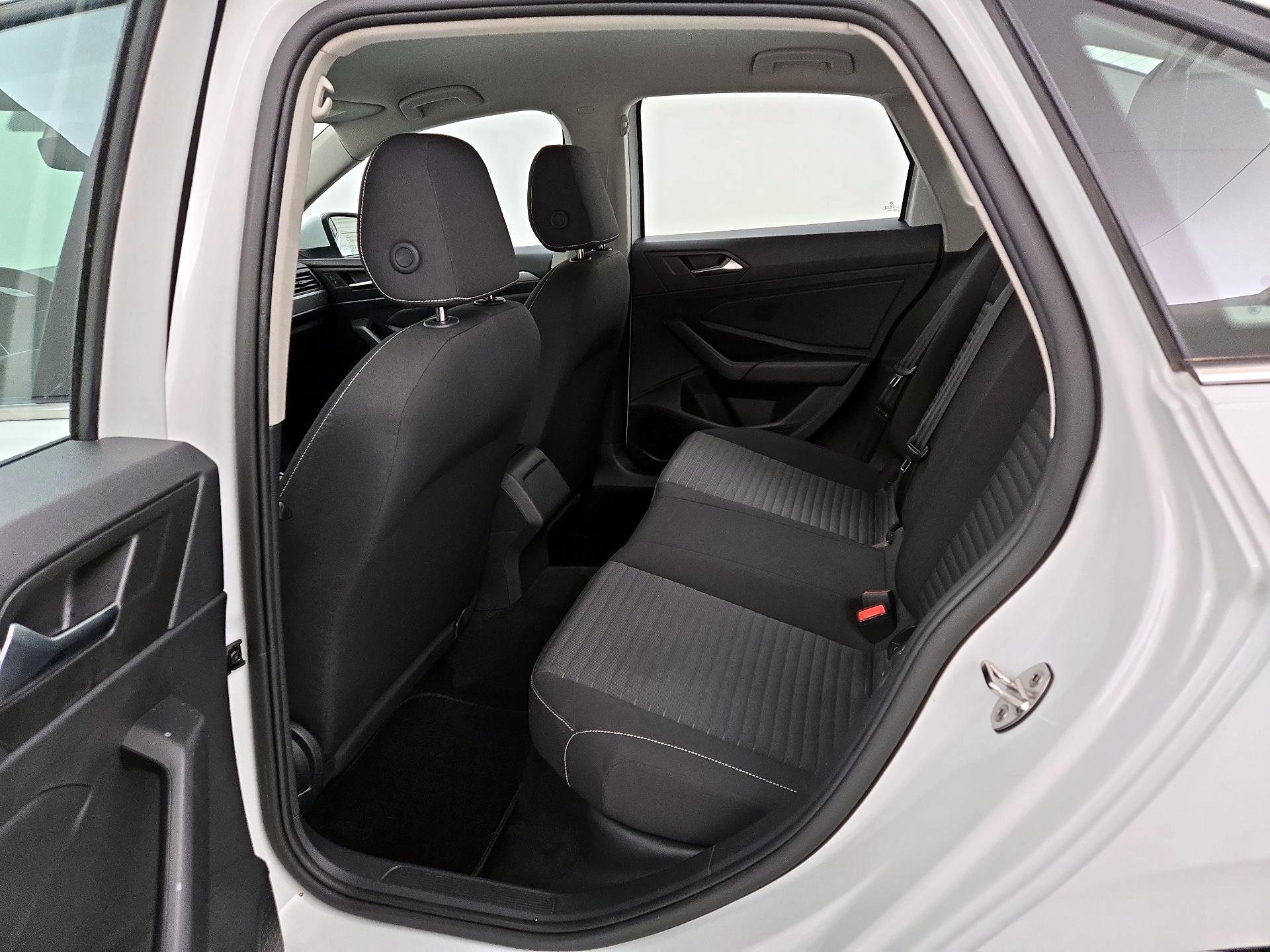 Thumbnail: 2024 Volkswagen Jetta - 19