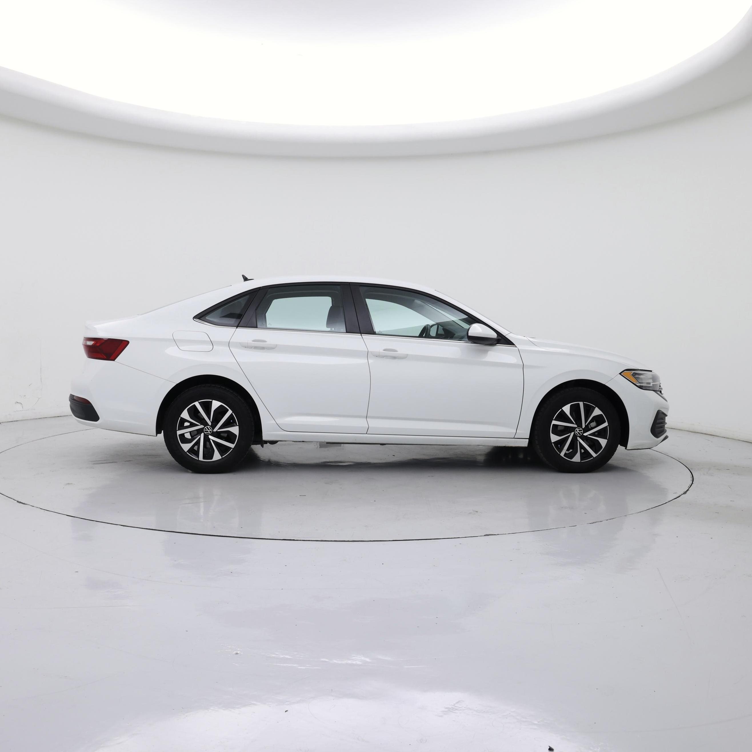 Thumbnail: 2024 Volkswagen Jetta - 7