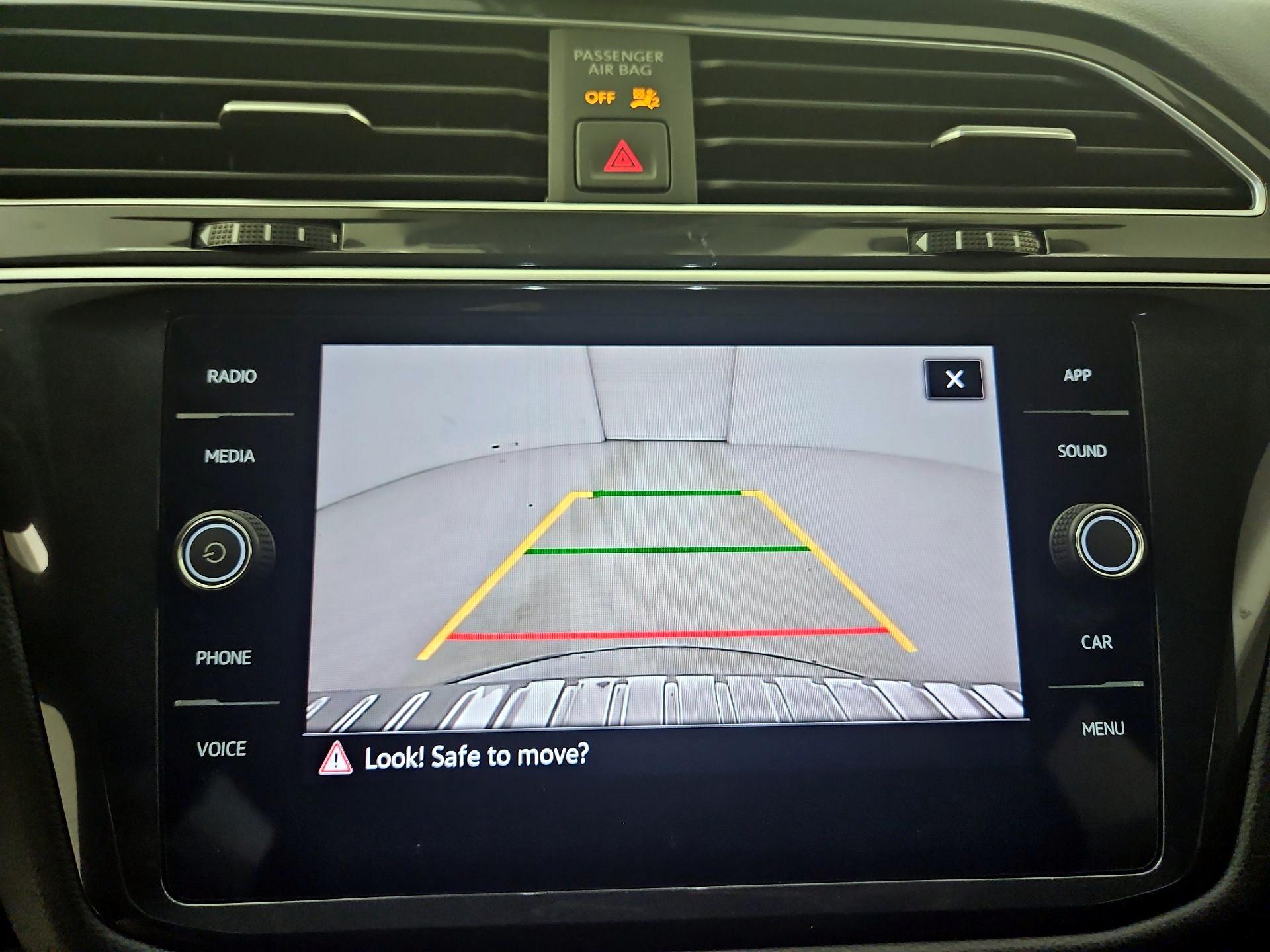 Thumbnail: 2024 Volkswagen Tiguan - 14