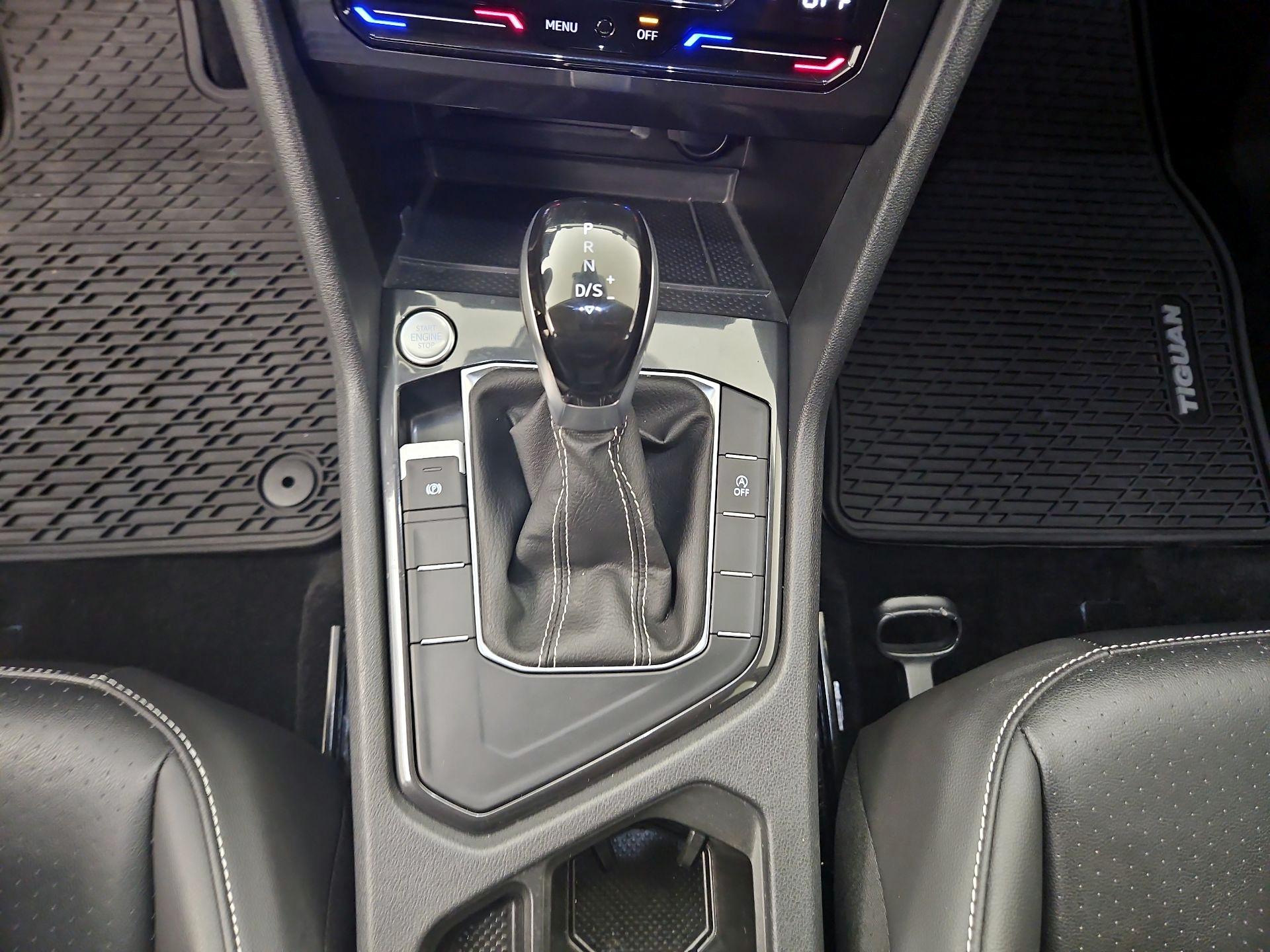 Thumbnail: 2024 Volkswagen Tiguan - 17