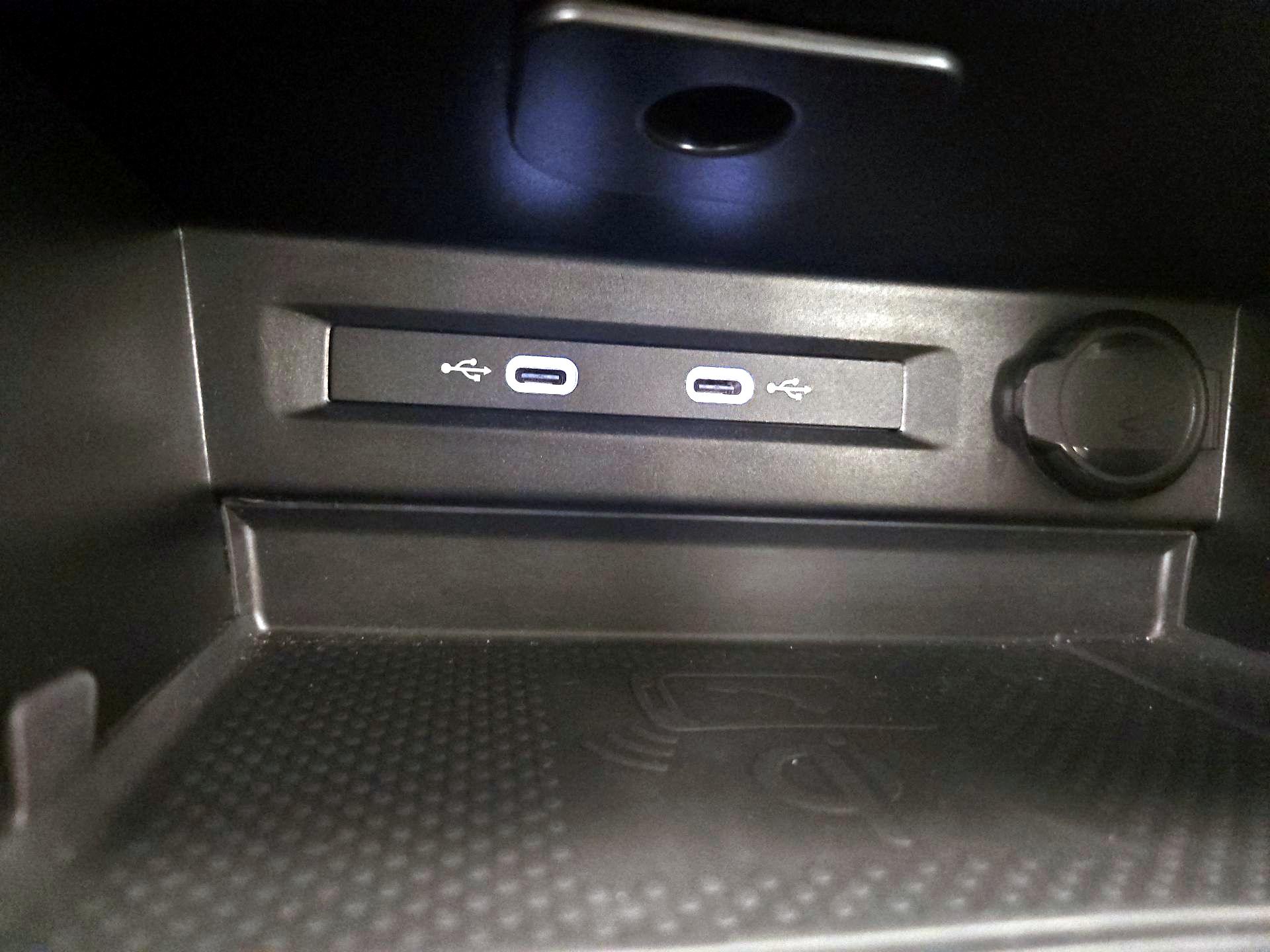 Thumbnail: 2024 Volkswagen Tiguan - 18