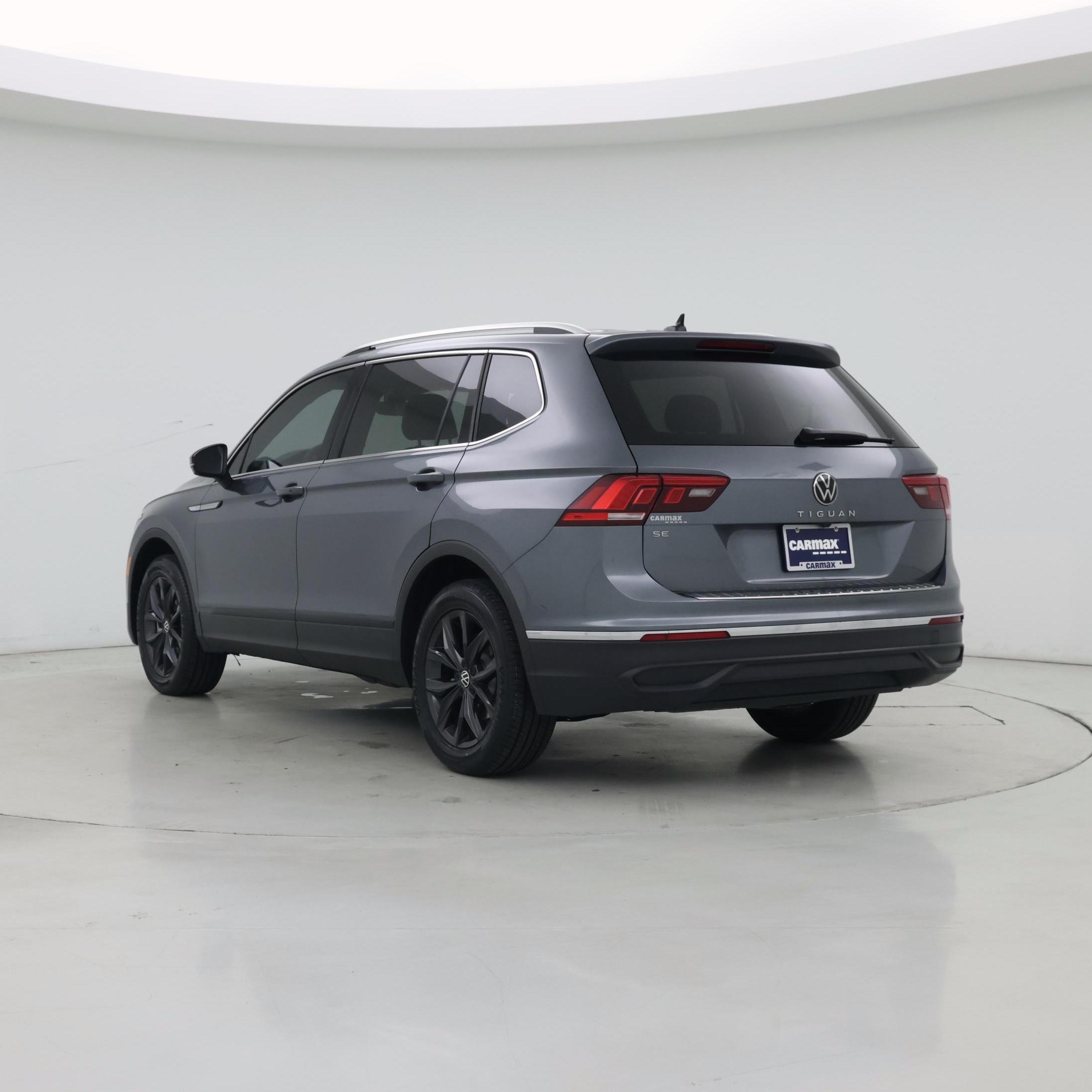 Thumbnail: 2024 Volkswagen Tiguan - 2