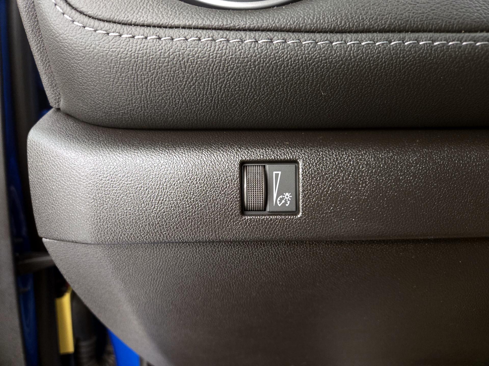 Thumbnail: 2024 Chevrolet Colorado - 13