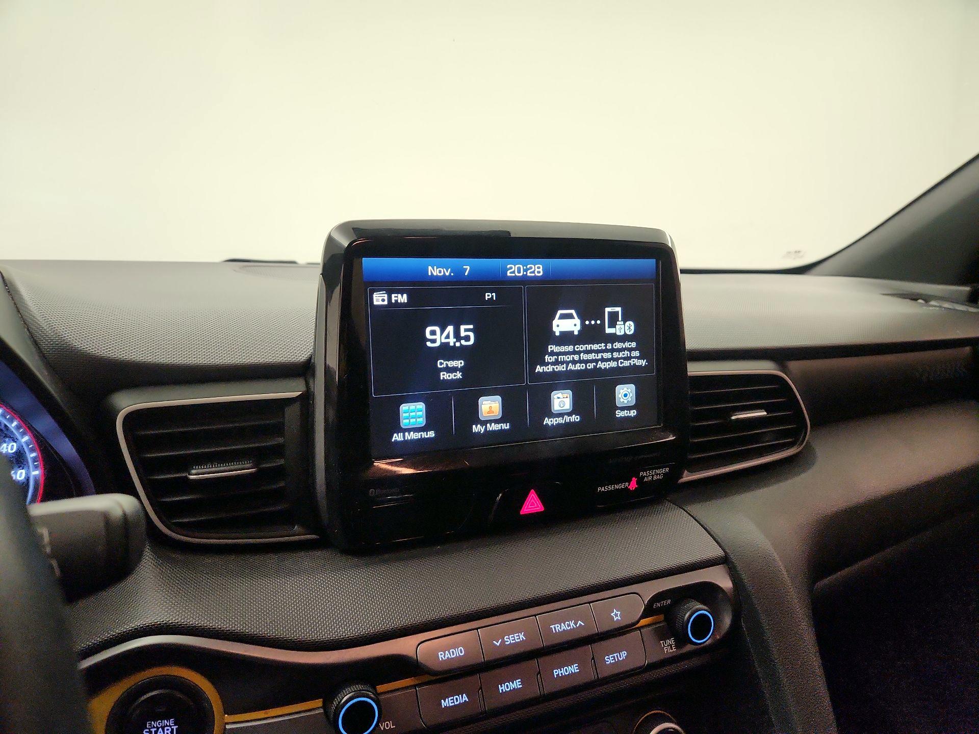 Thumbnail: 2020 Hyundai Veloster - 13