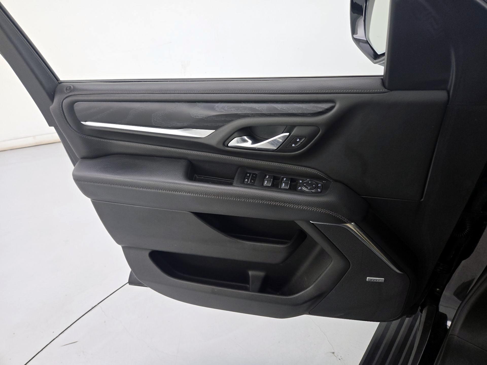 Thumbnail: 2024 GMC Yukon XL - 12