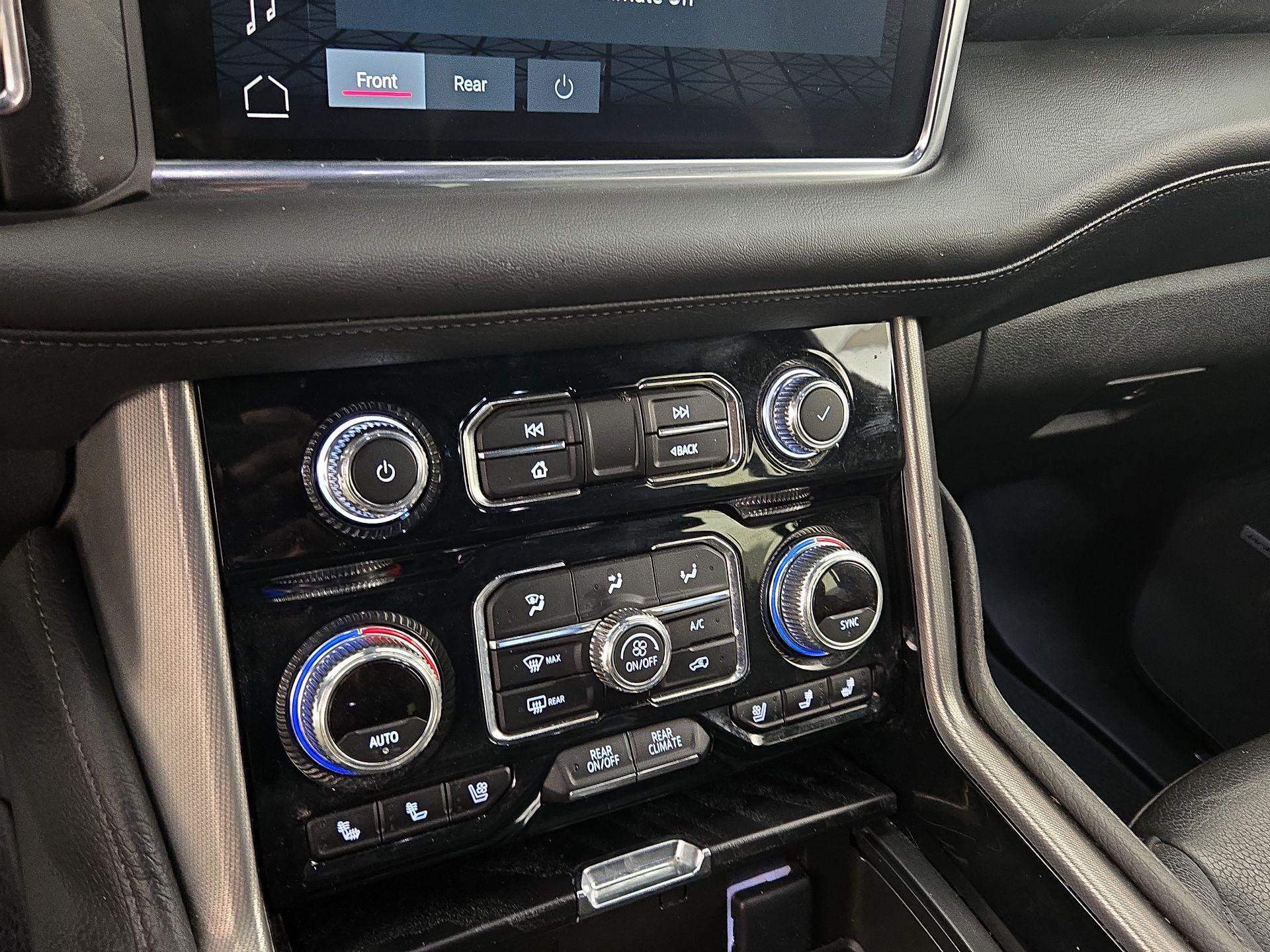 Thumbnail: 2024 GMC Yukon XL - 17