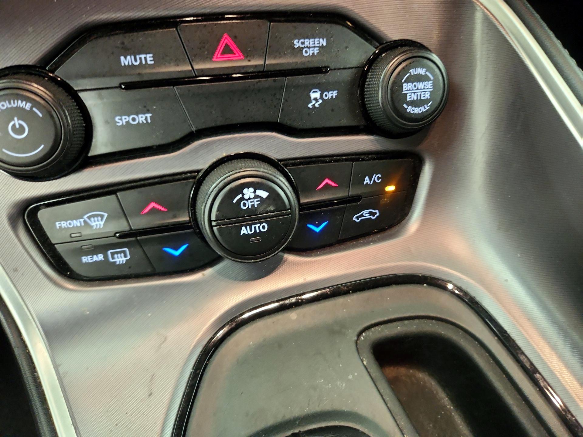 Thumbnail: 2021 Dodge Challenger - 16