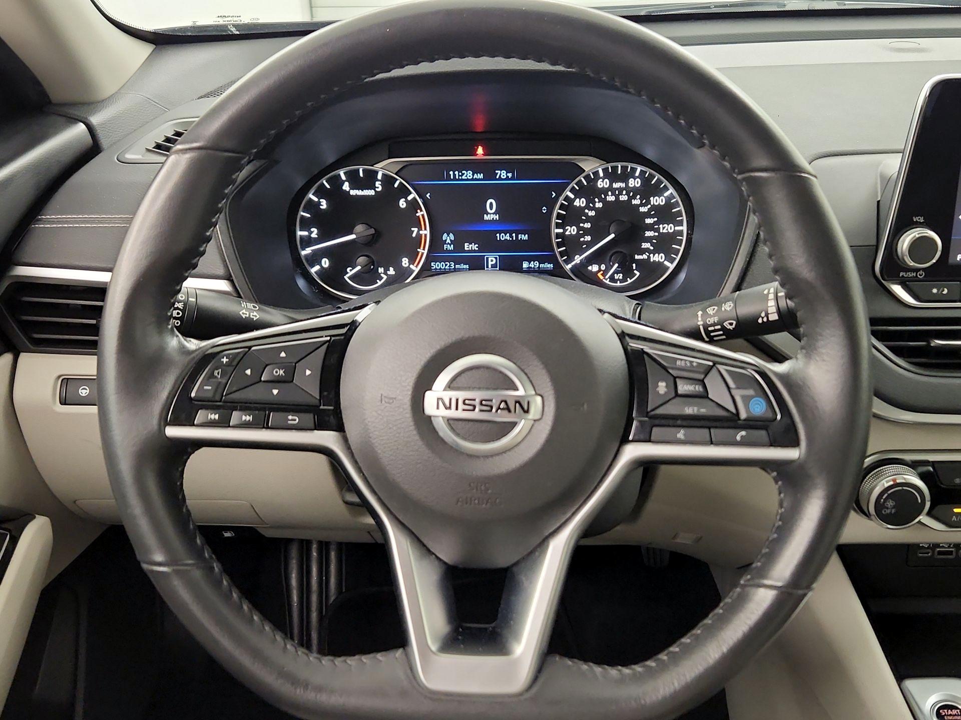 Thumbnail: 2022 Nissan Altima - 10