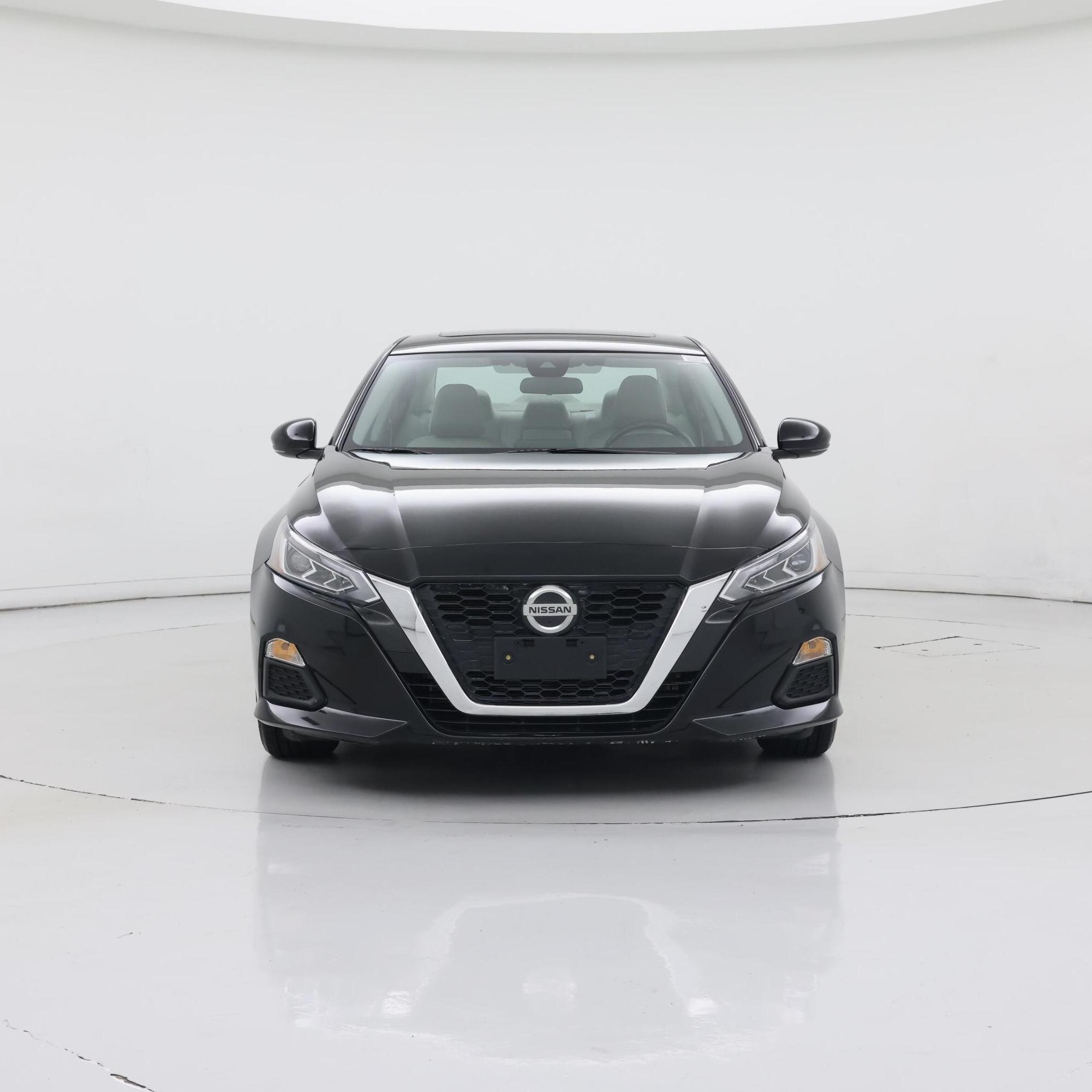 Thumbnail: 2022 Nissan Altima - 5