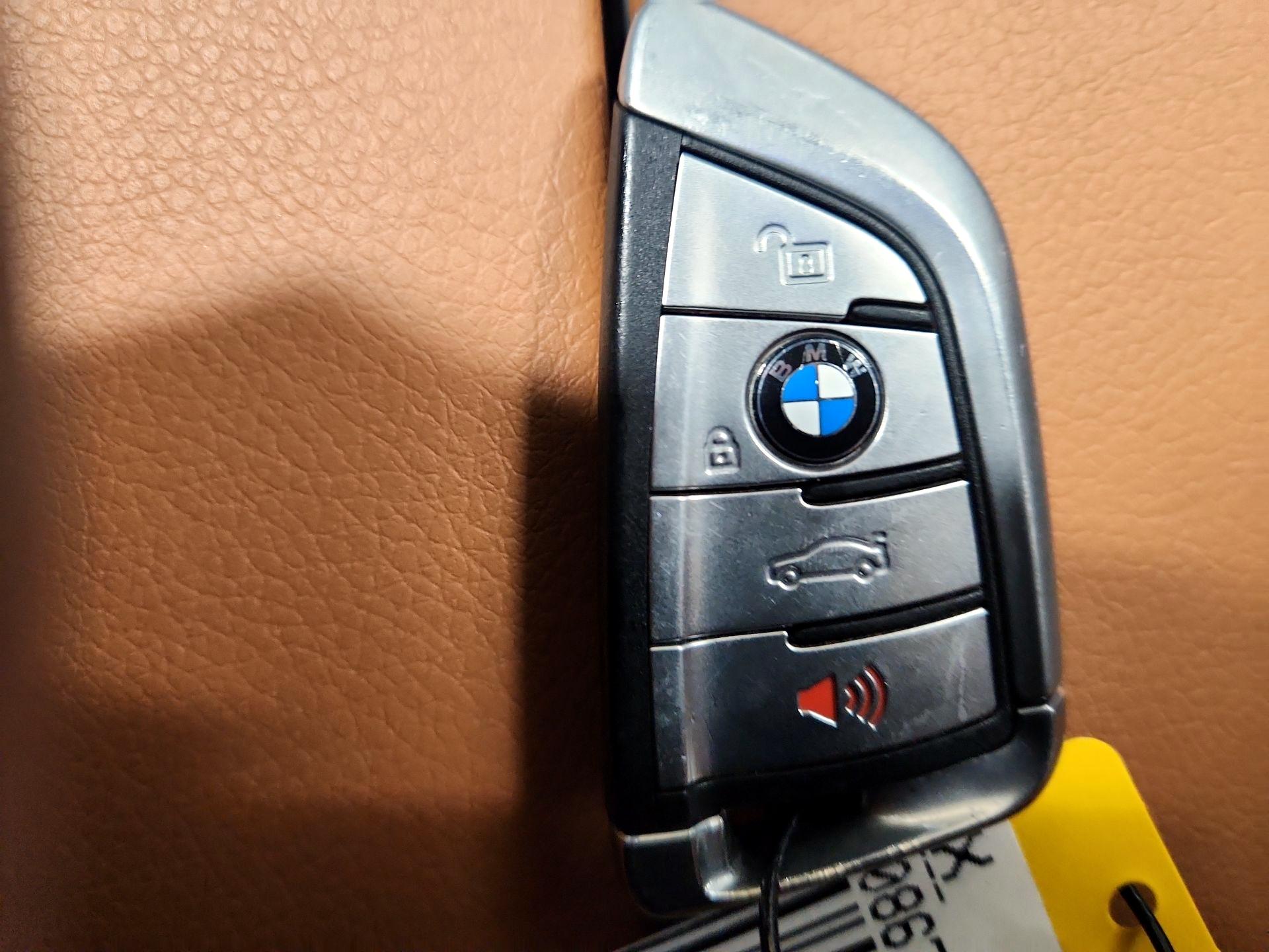 Thumbnail: 2020 BMW 5 Series - 18