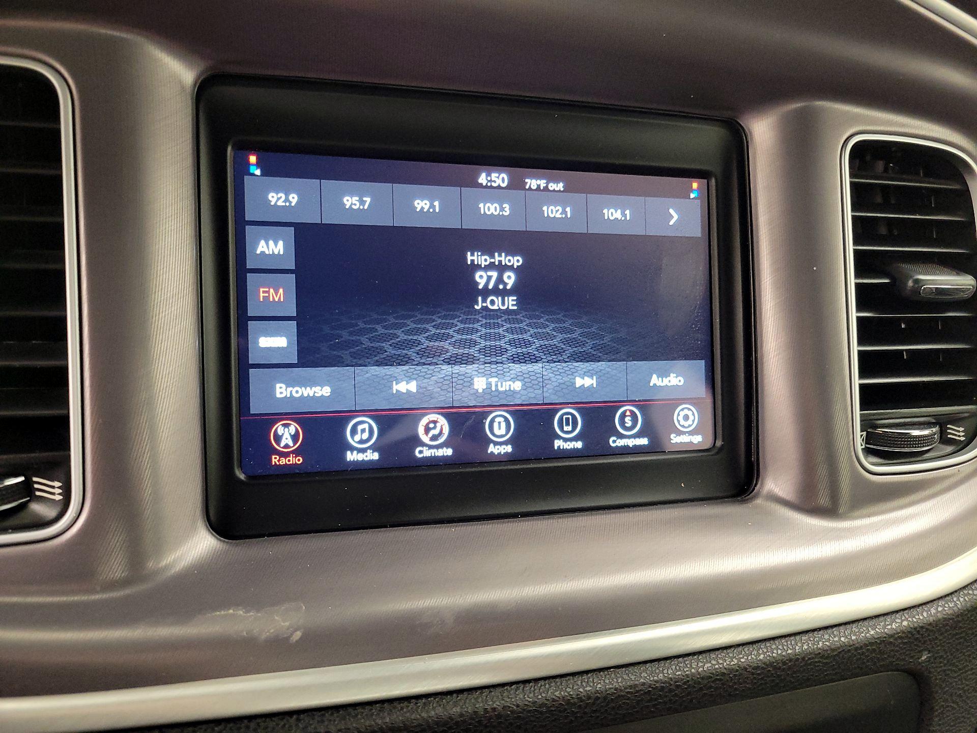 Thumbnail: 2022 Dodge Charger - 15