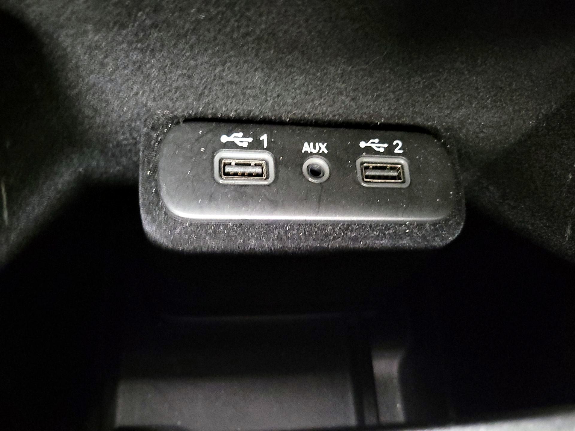 Thumbnail: 2022 Dodge Charger - 18