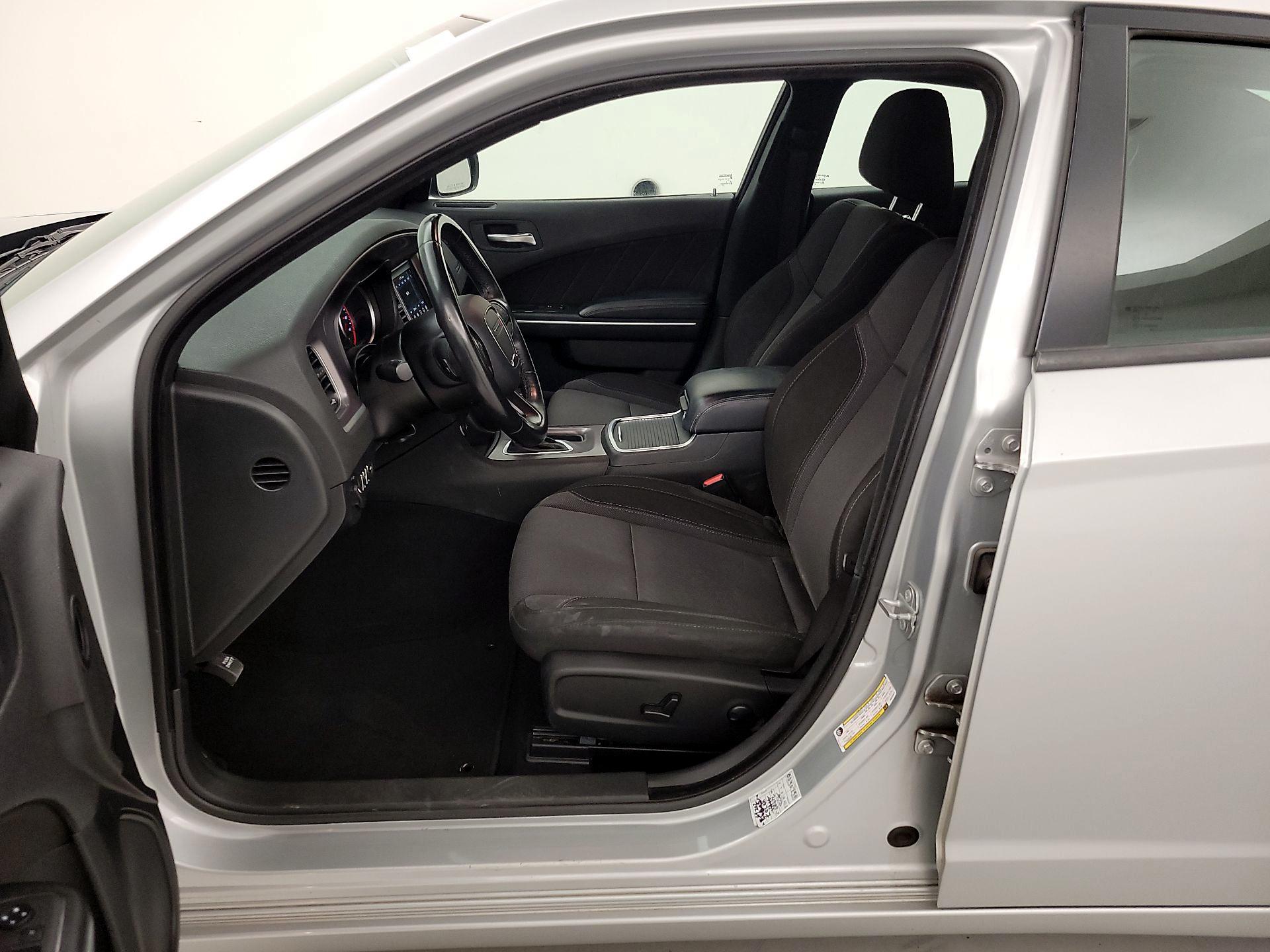 Thumbnail: 2022 Dodge Charger - 11