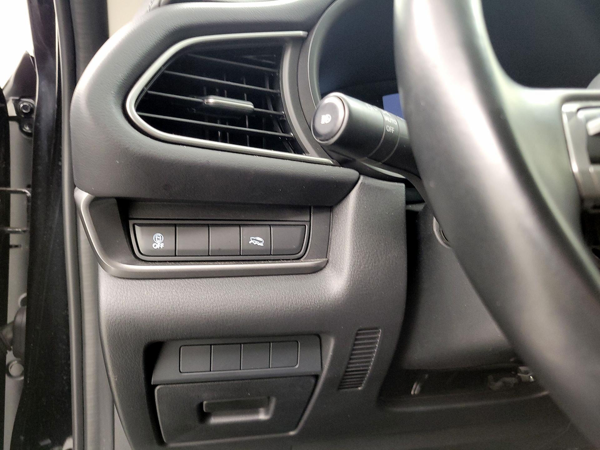 Thumbnail: 2023 Mazda CX-30 - 13