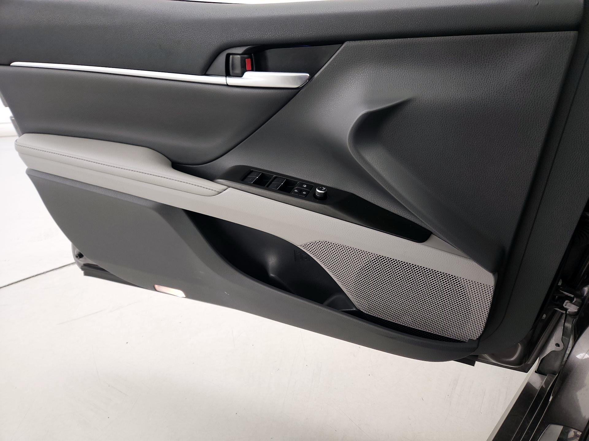 Thumbnail: 2024 Toyota Camry - 12