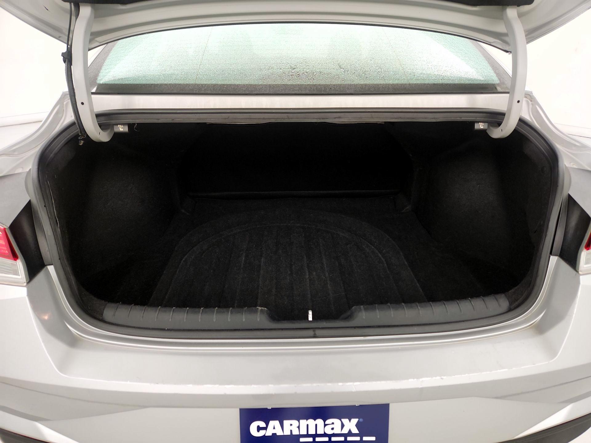 Thumbnail: 2021 Hyundai Elantra - 20