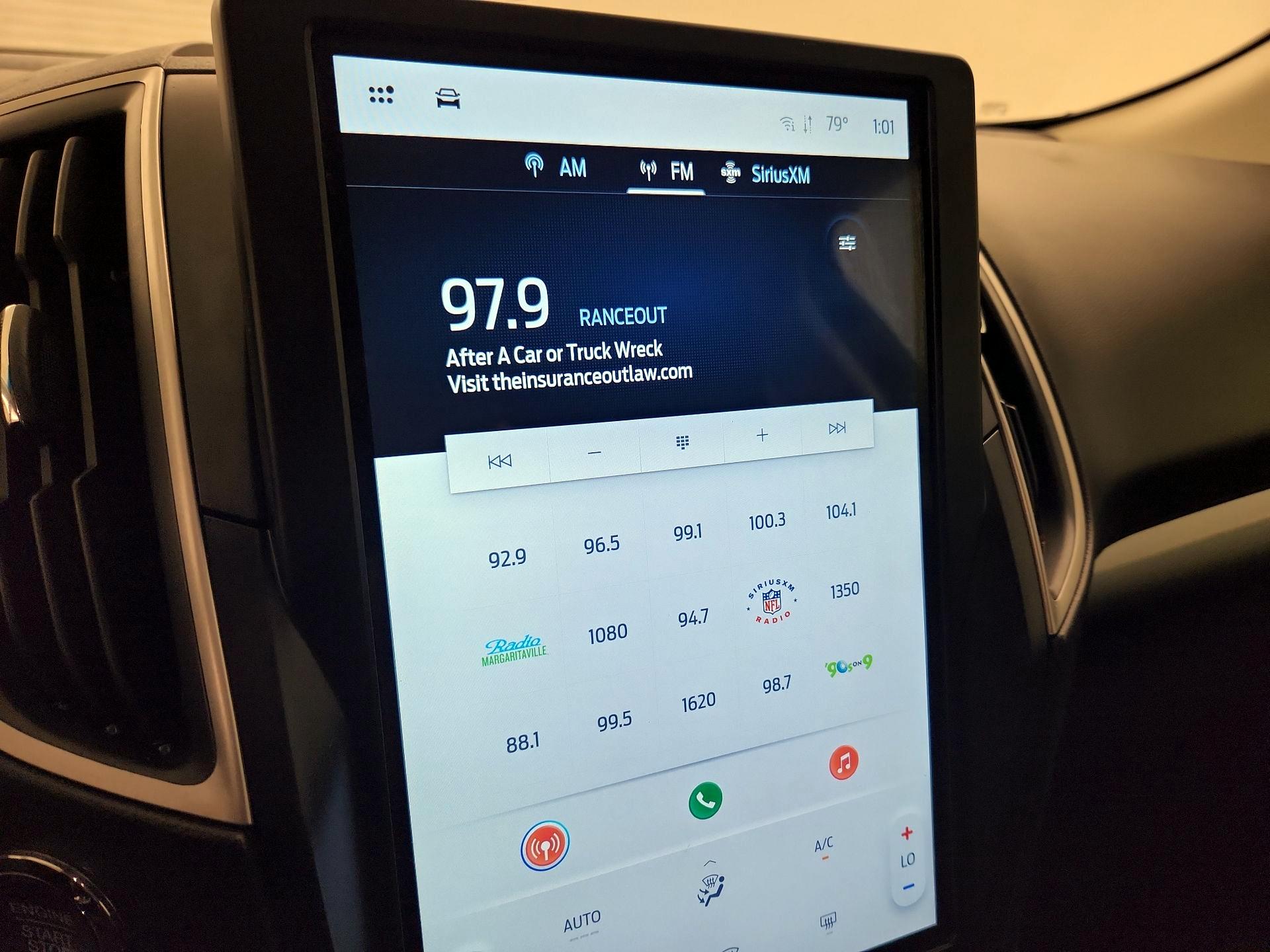 Thumbnail: 2022 Ford Edge - 15