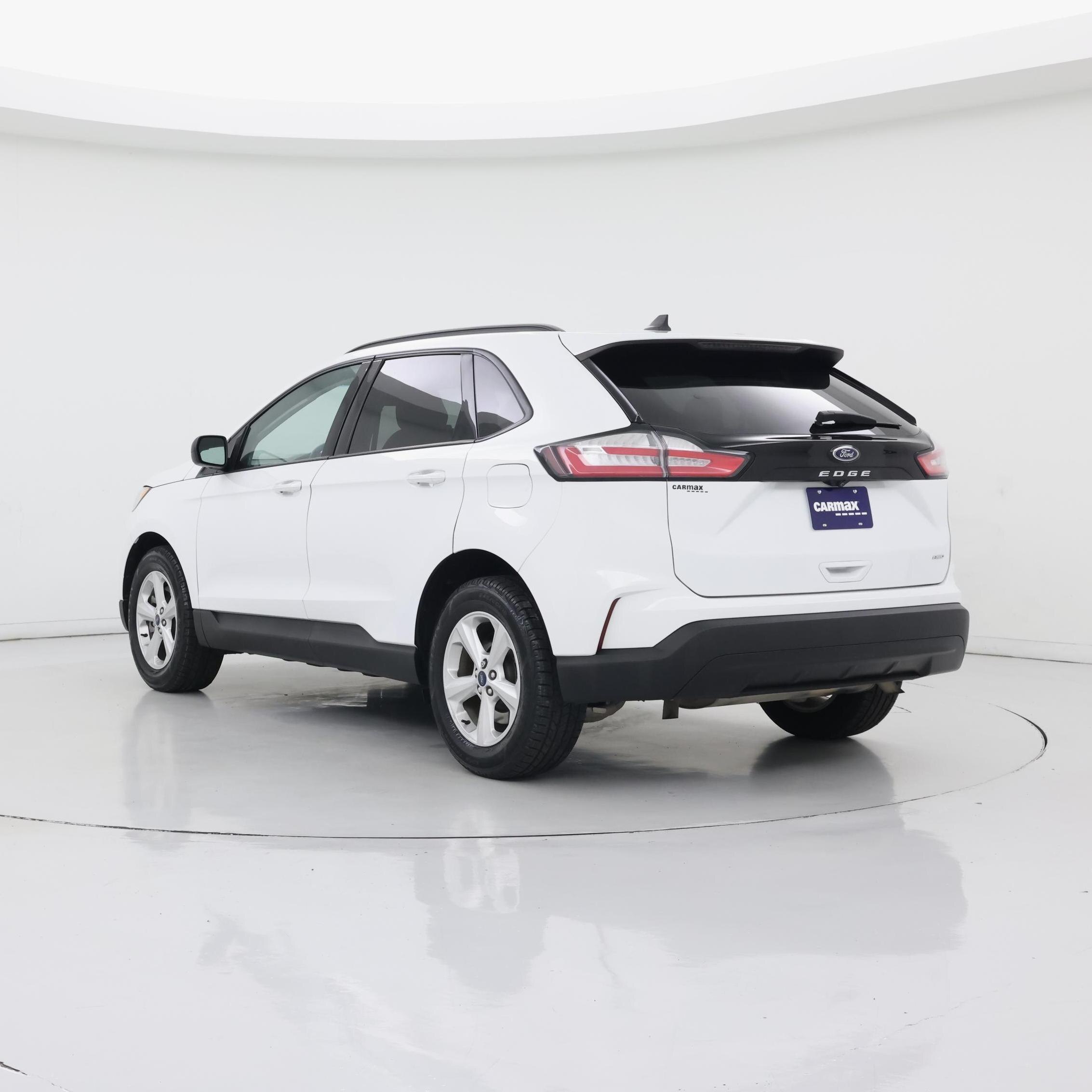 Thumbnail: 2022 Ford Edge - 2