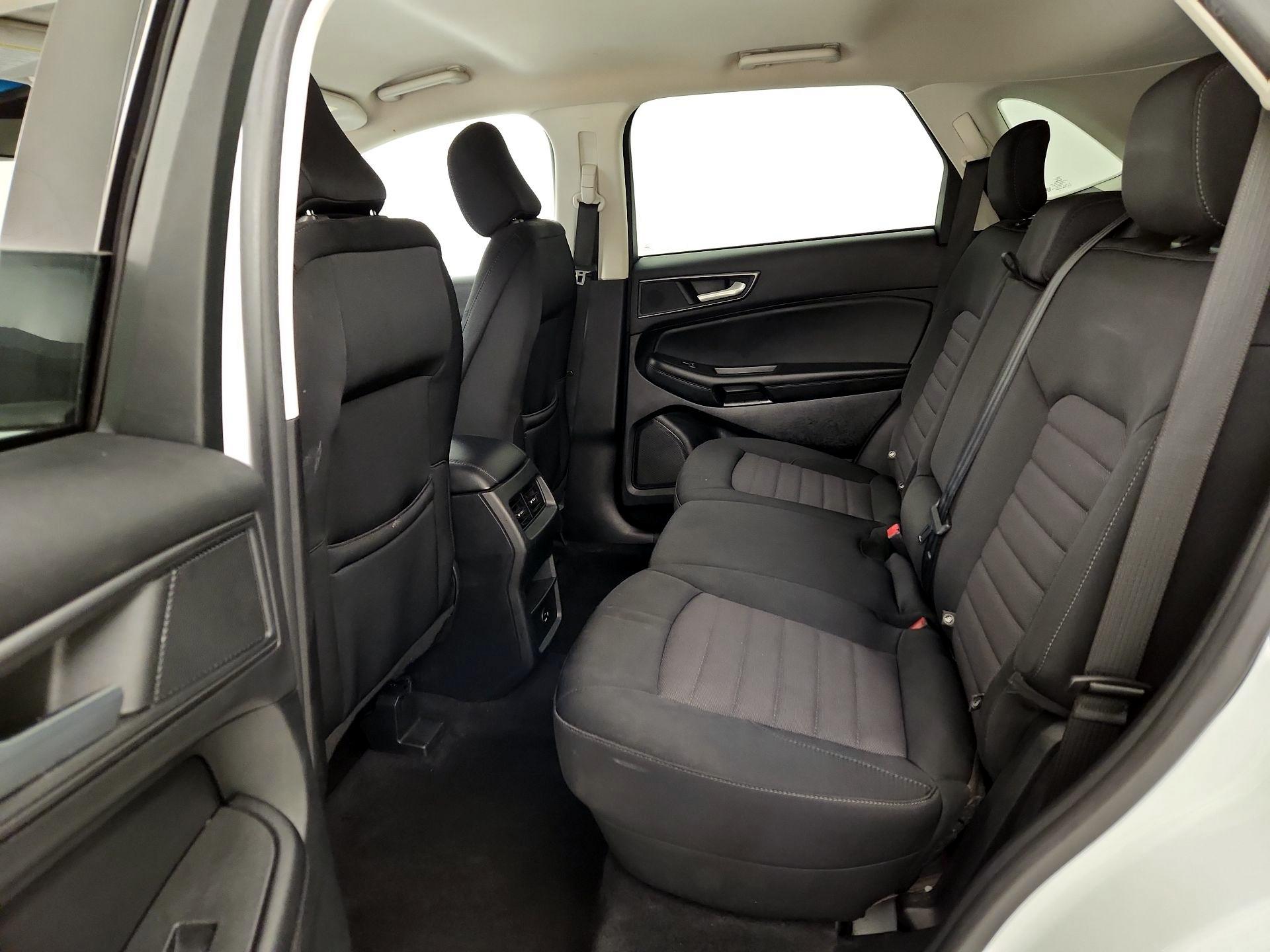 Thumbnail: 2022 Ford Edge - 19