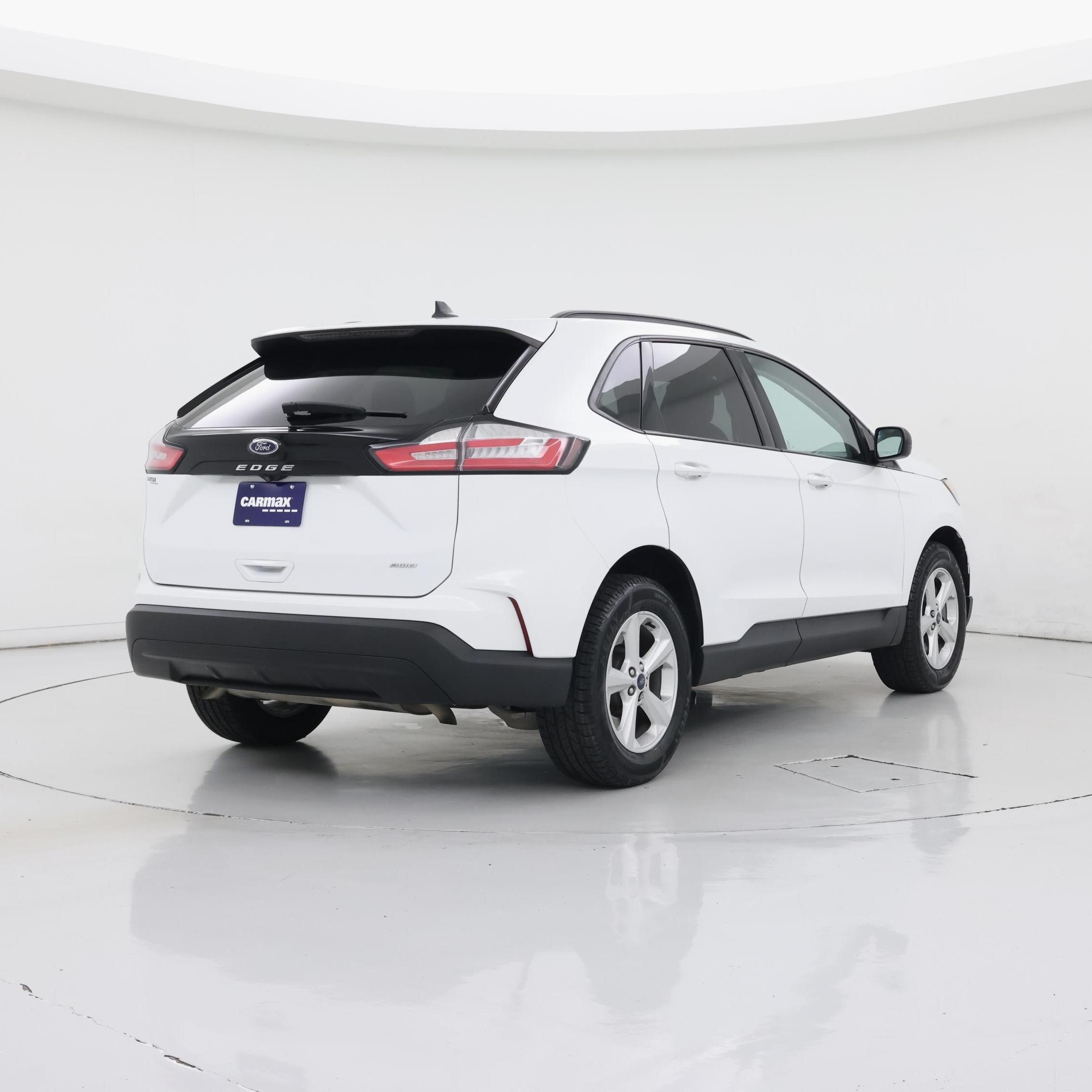 Thumbnail: 2022 Ford Edge - 8