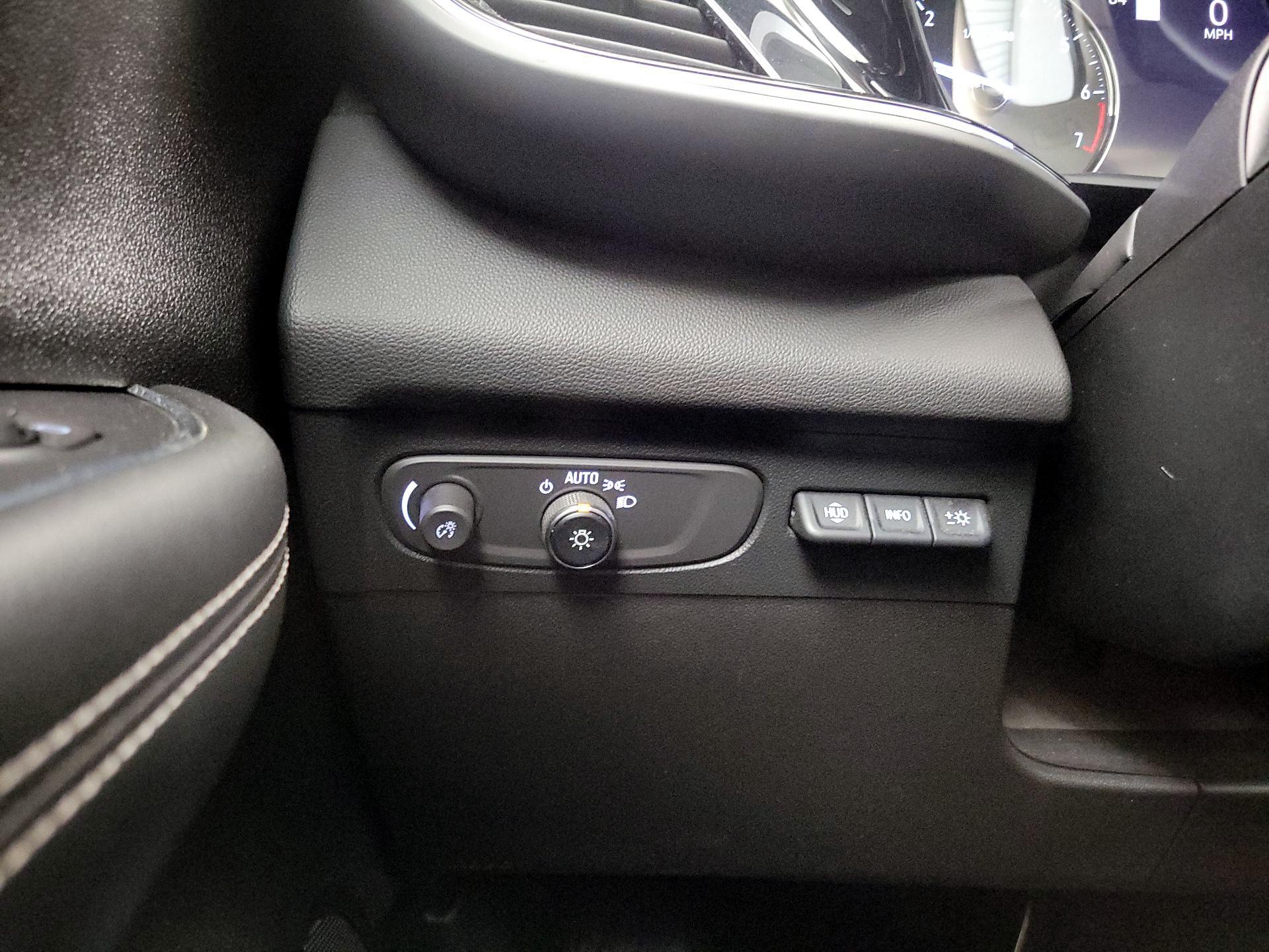 Thumbnail: 2022 Buick Envision - 13