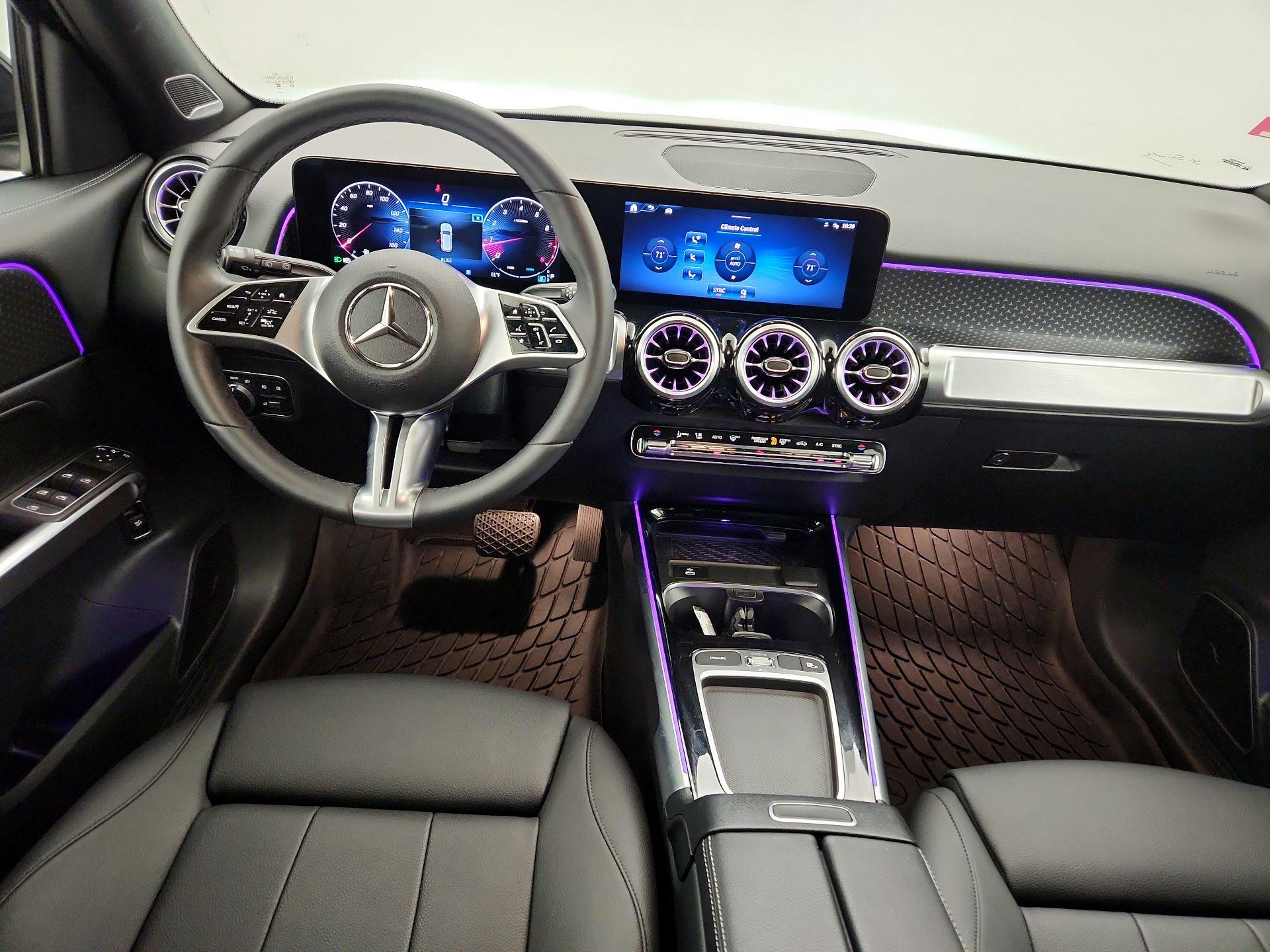 Thumbnail: 2024 Mercedes-Benz GLB - 9