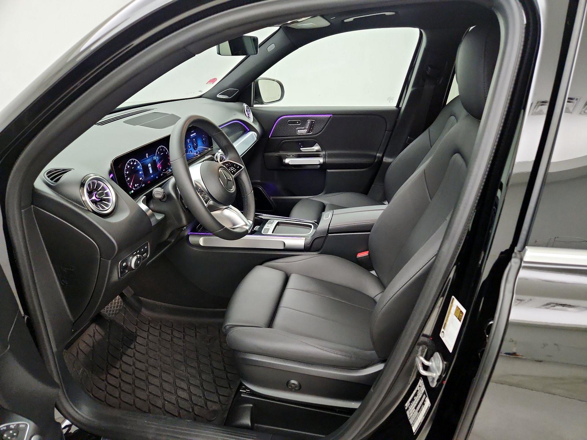 Thumbnail: 2024 Mercedes-Benz GLB - 11