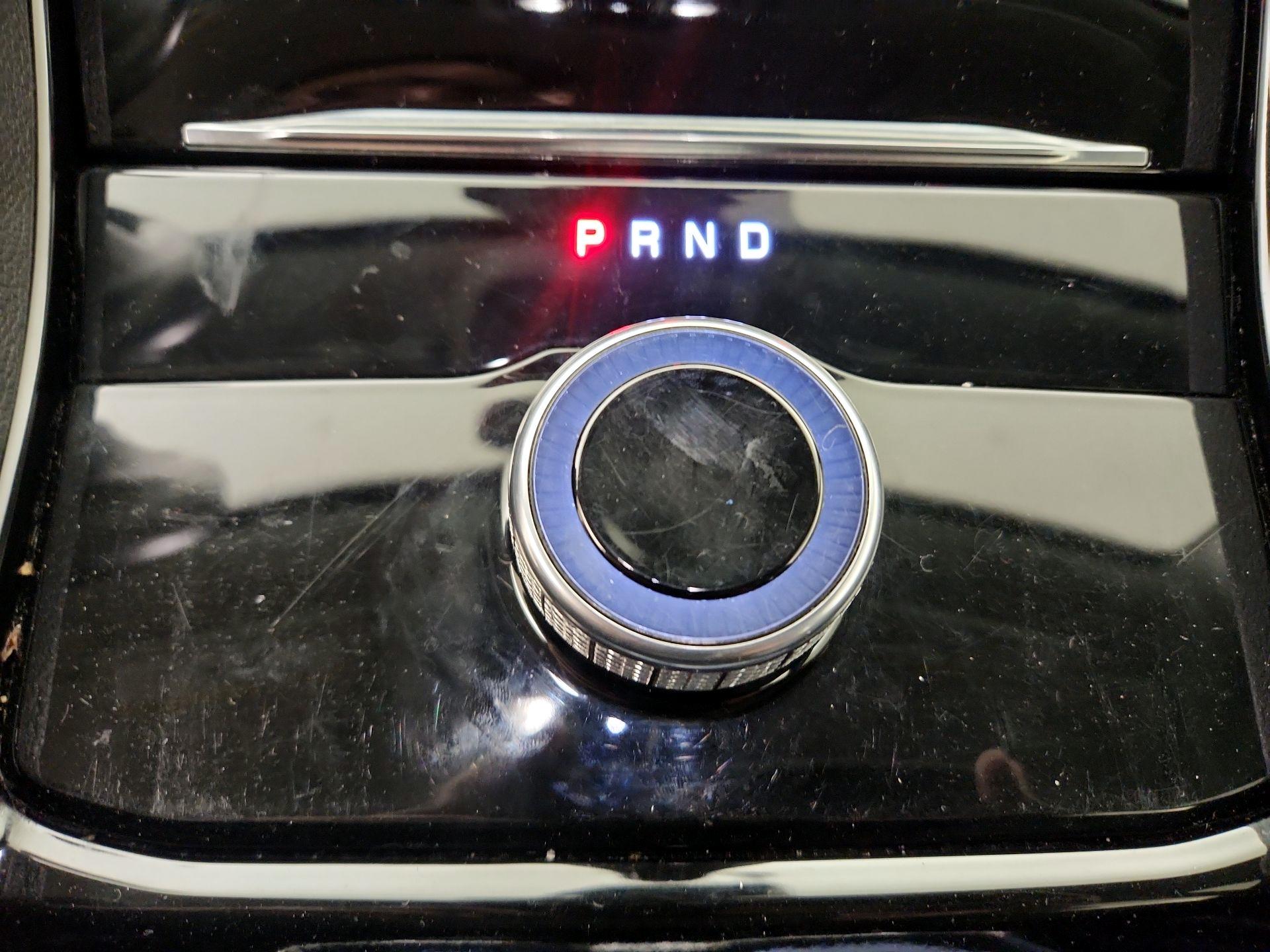 Thumbnail: 2022 Jeep Grand Cherokee - 15