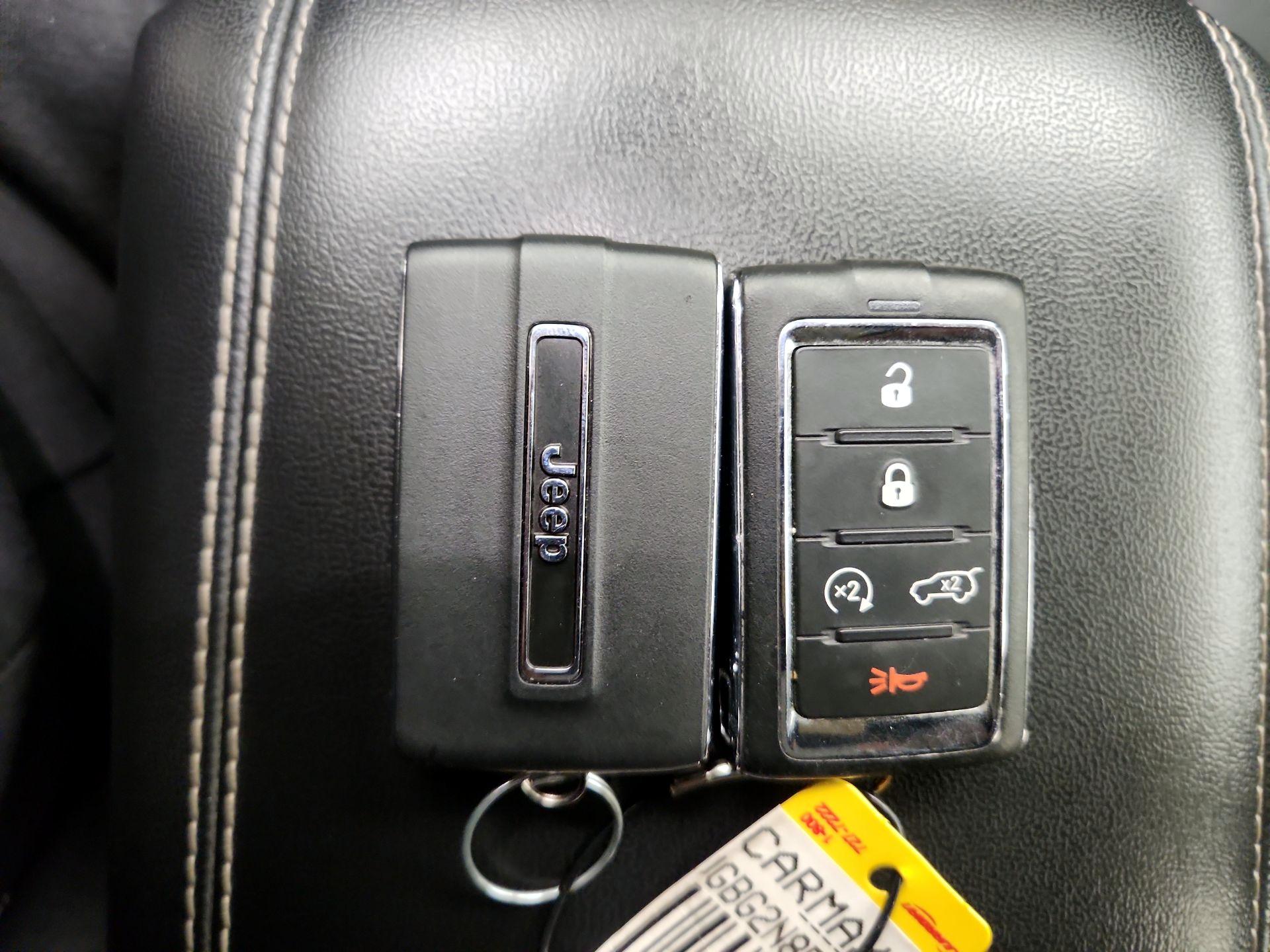 Thumbnail: 2022 Jeep Grand Cherokee - 18