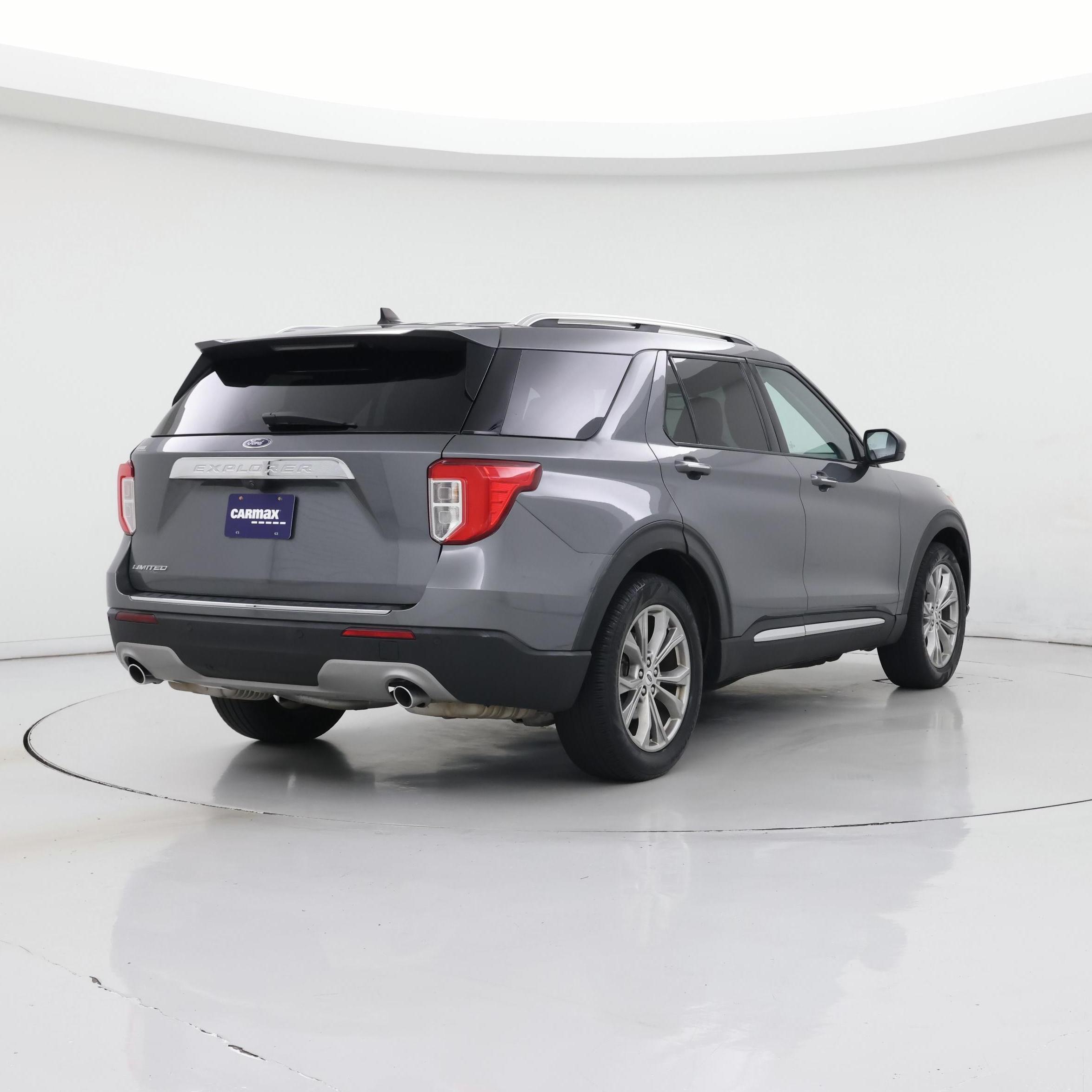 Thumbnail: 2023 Ford Explorer - 8