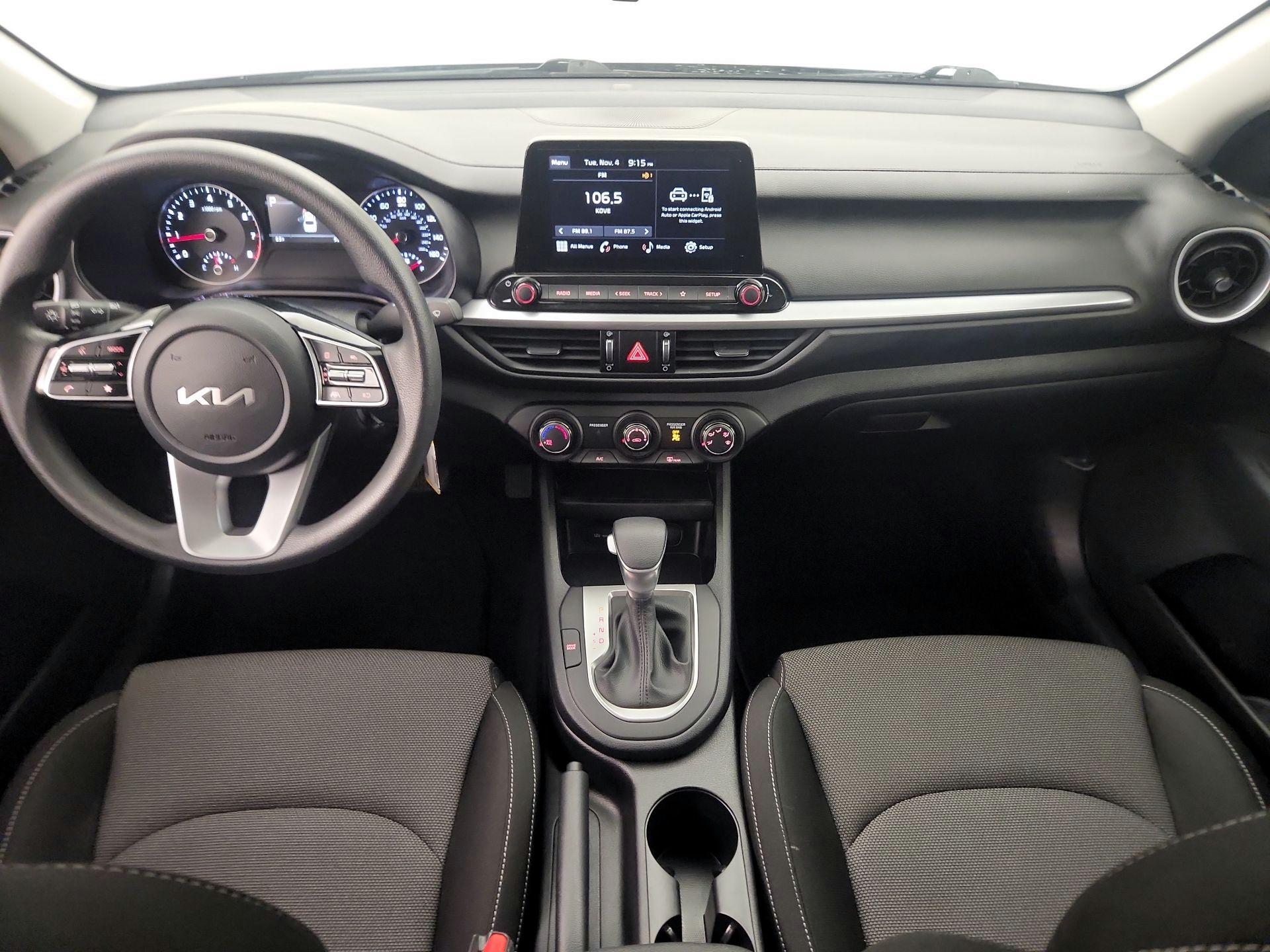 Thumbnail: 2024 Kia Forte - 9